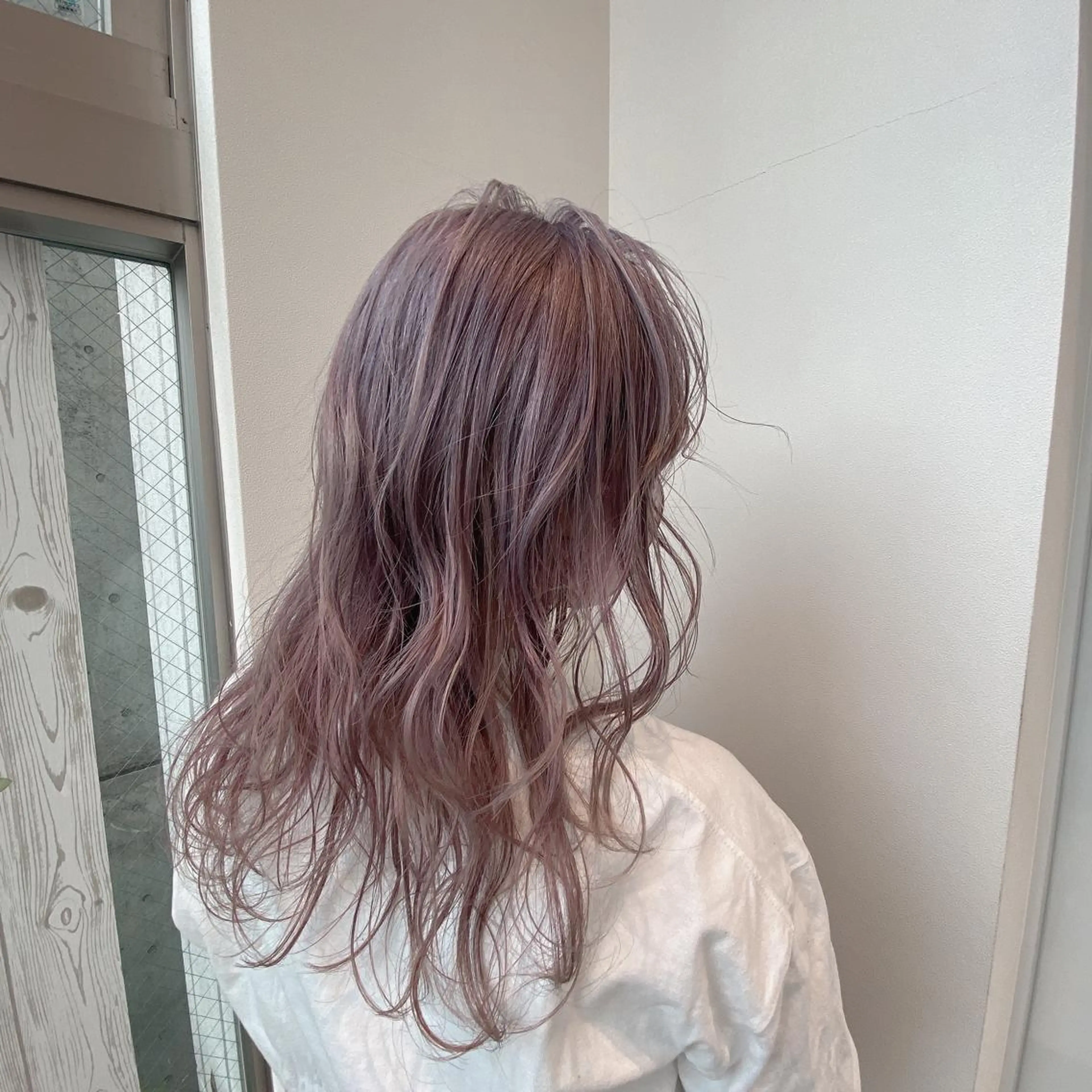 ロング カラー ヘアアレンジ Mirai 🧸のヘアスタイル