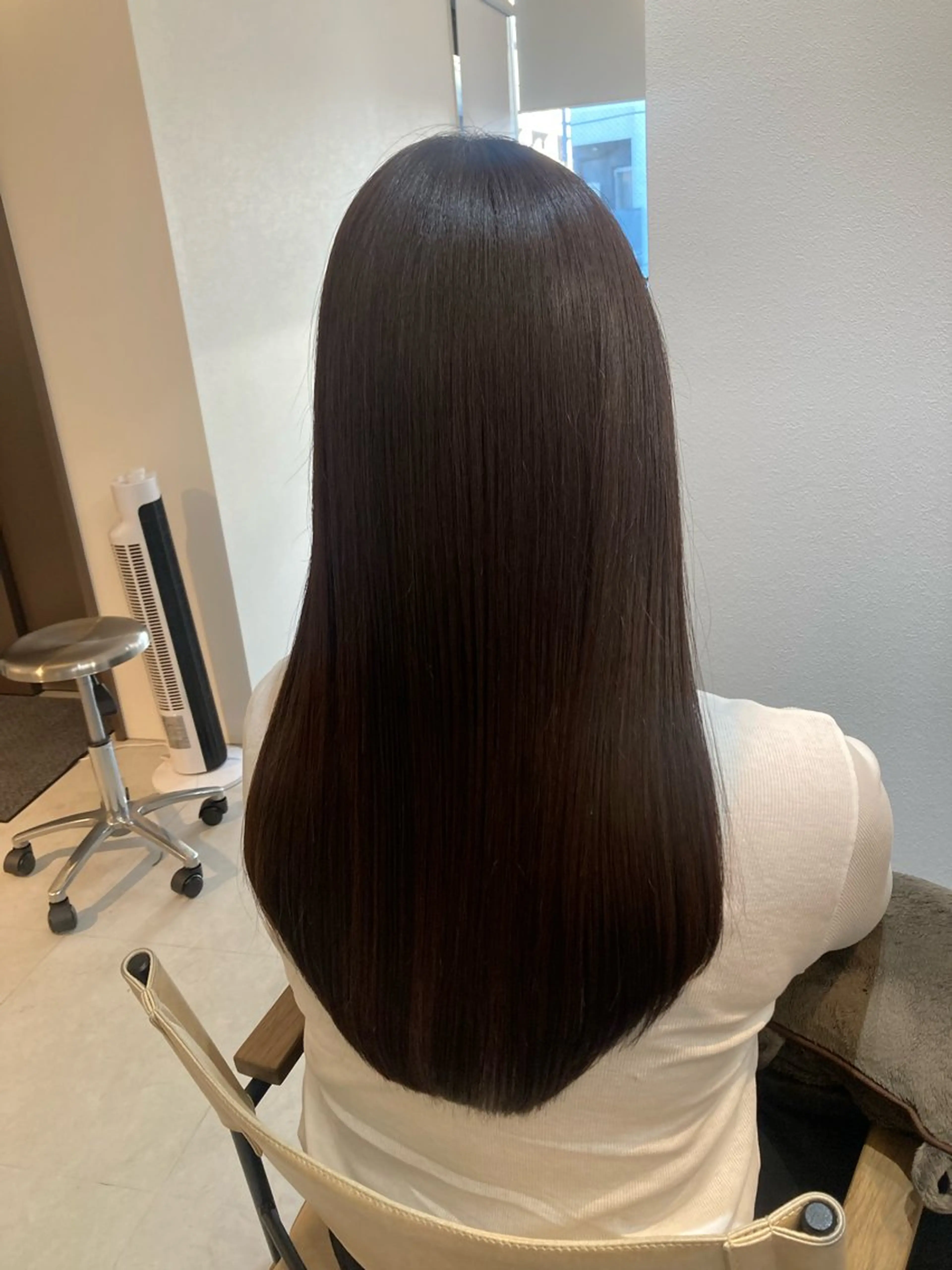 ロング ✨色持ちの良い艶 カラー✨蟹江真世のヘアスタイル