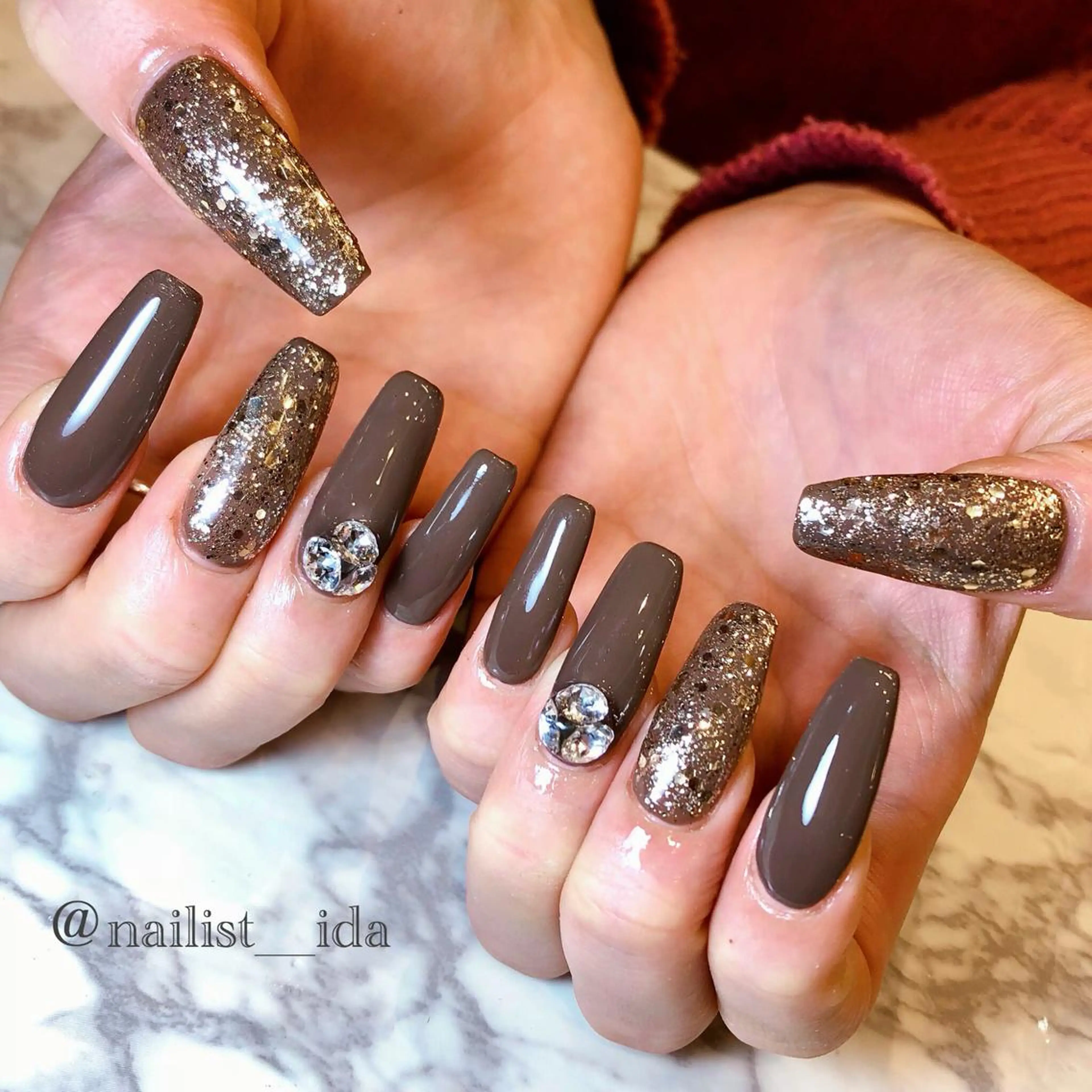 ネイル ラメ(グリッター) ワンカラーネイル スカルプネイル ストーンネイル ハンドネイル Arowa 伊田のネイルデザイン