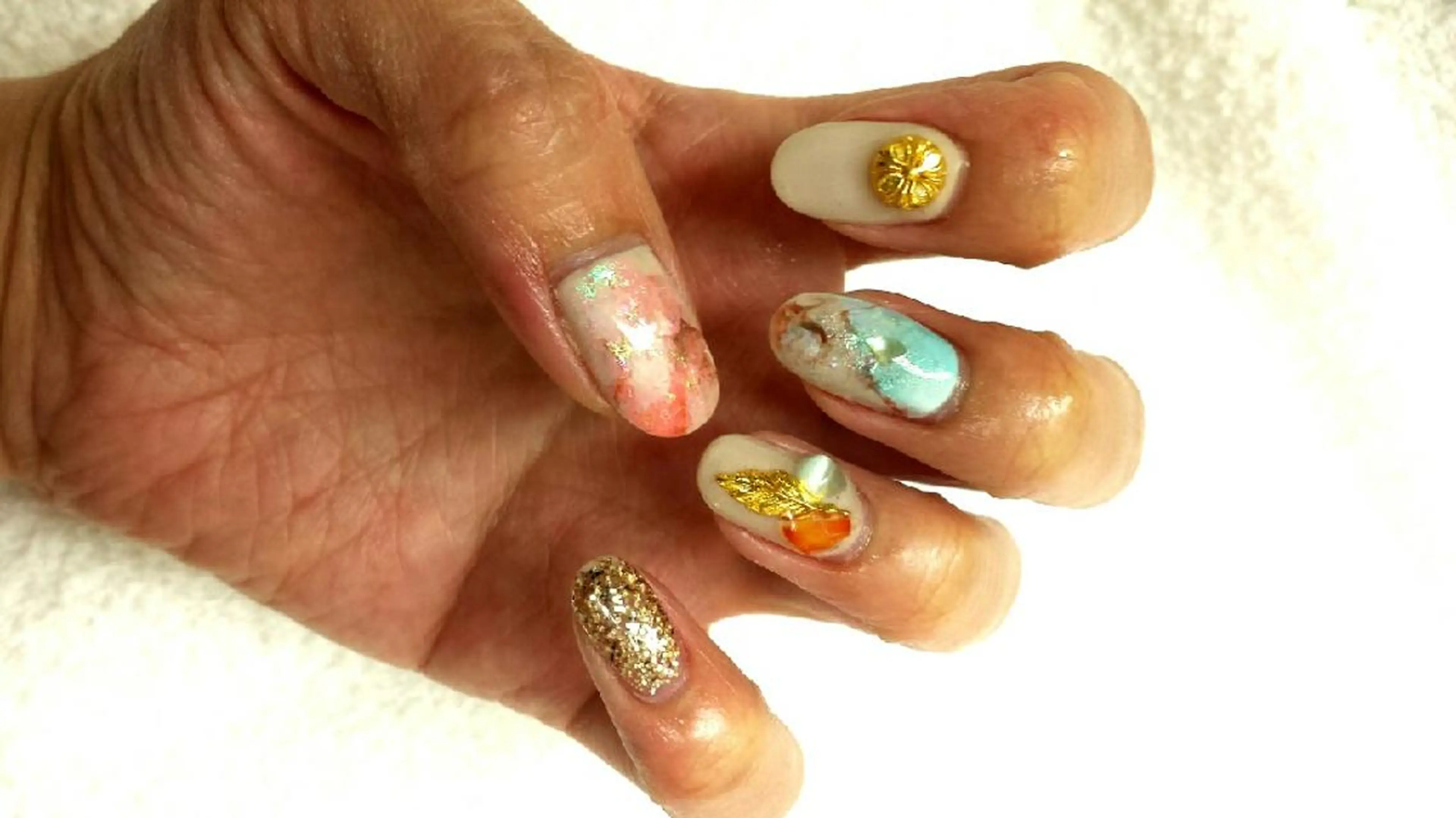 ネイル スカルプ指名No.1 河野　雑誌掲載サロンのネイルデザイン