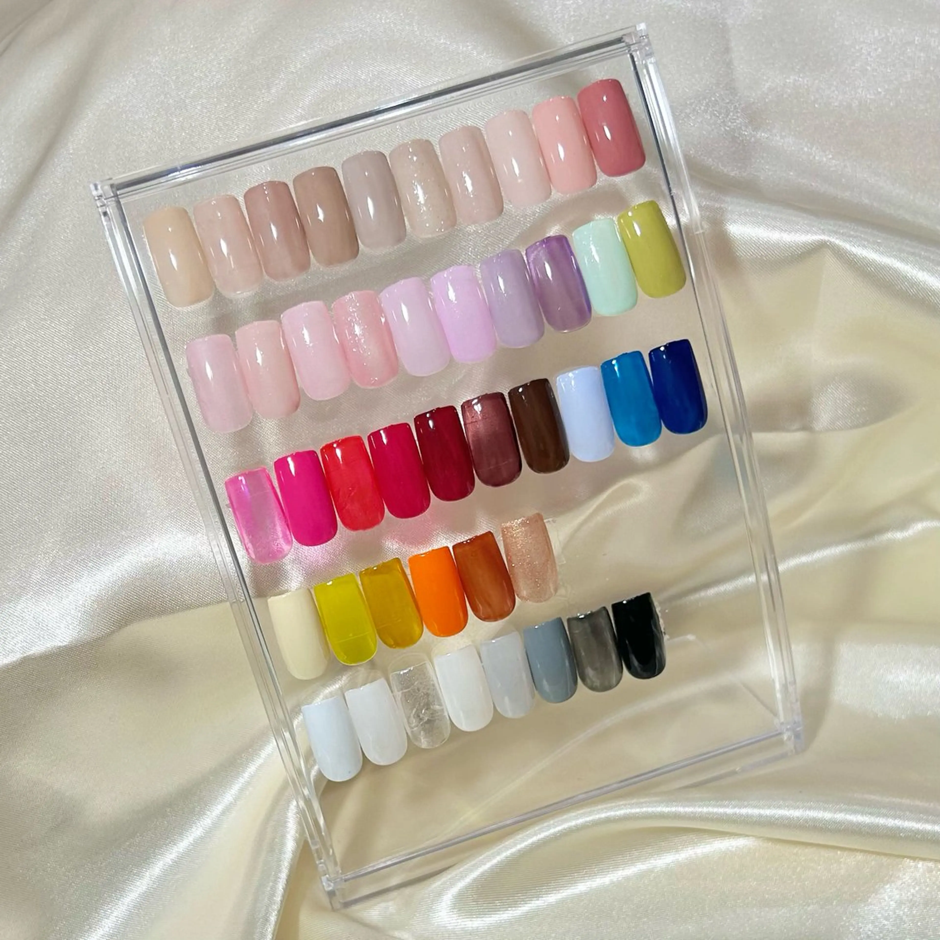 ネイル ハンドネイル Belle+ 🌼Annaのネイルデザイン
