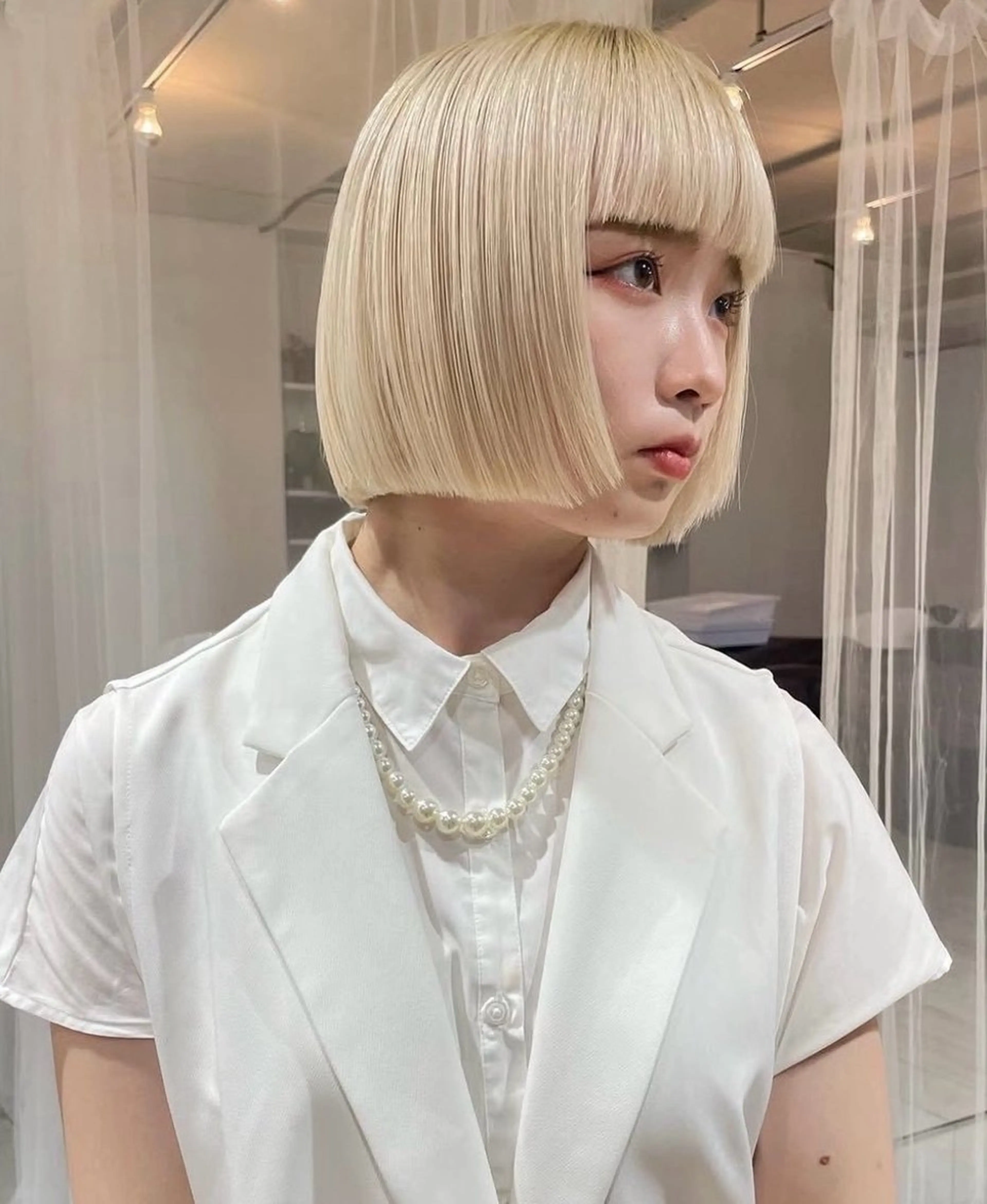 カラー yukie/ ブリーチカラーのヘアスタイル