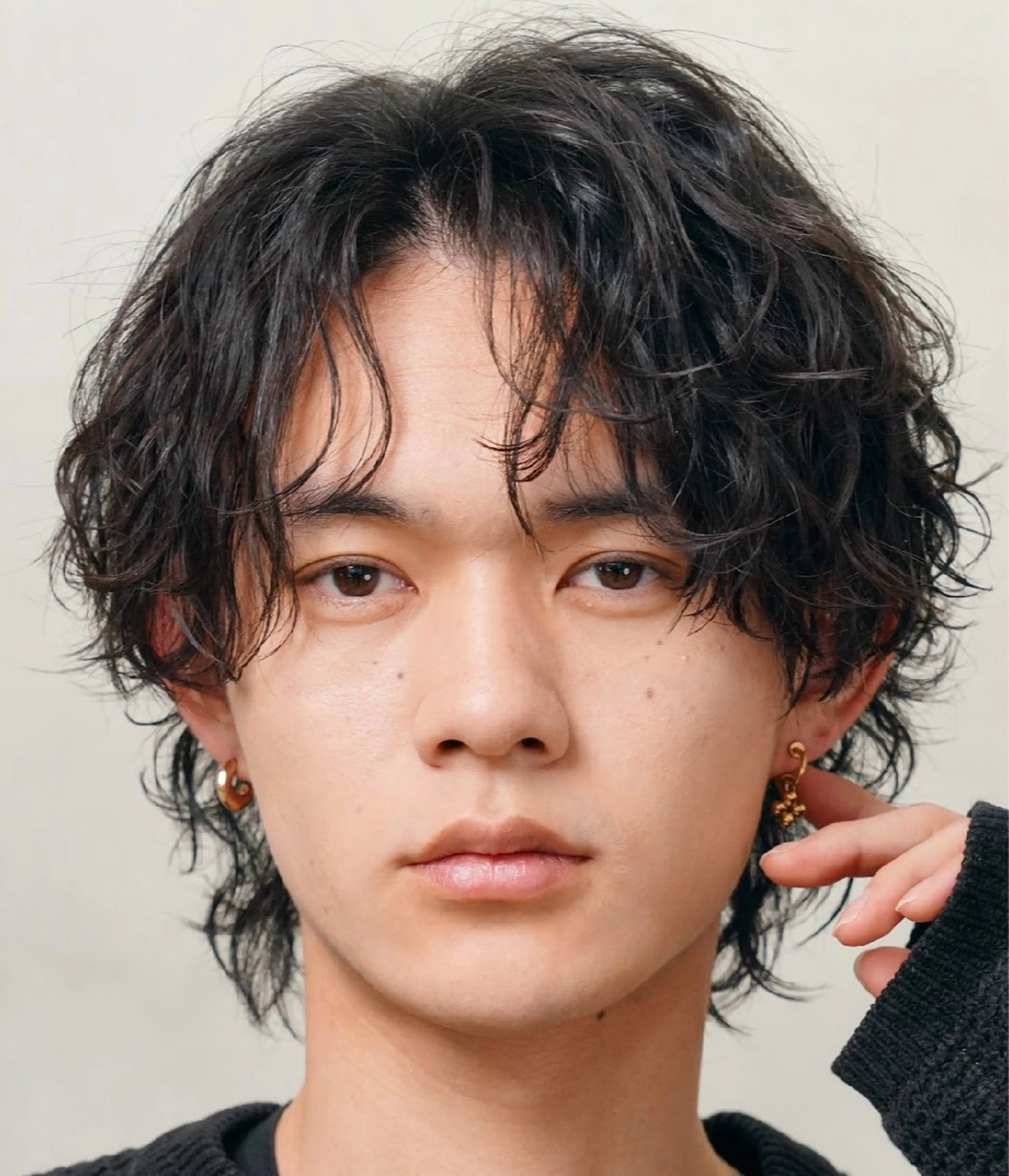 ミディアム パーマ メンズ ミディアムパーマ センターパート マッシュ メンズパーマ プードルパーマ カット パーマ トリートメント 仙台波巻きパーマ/ fifth/遠藤楓雅のヘアスタイル