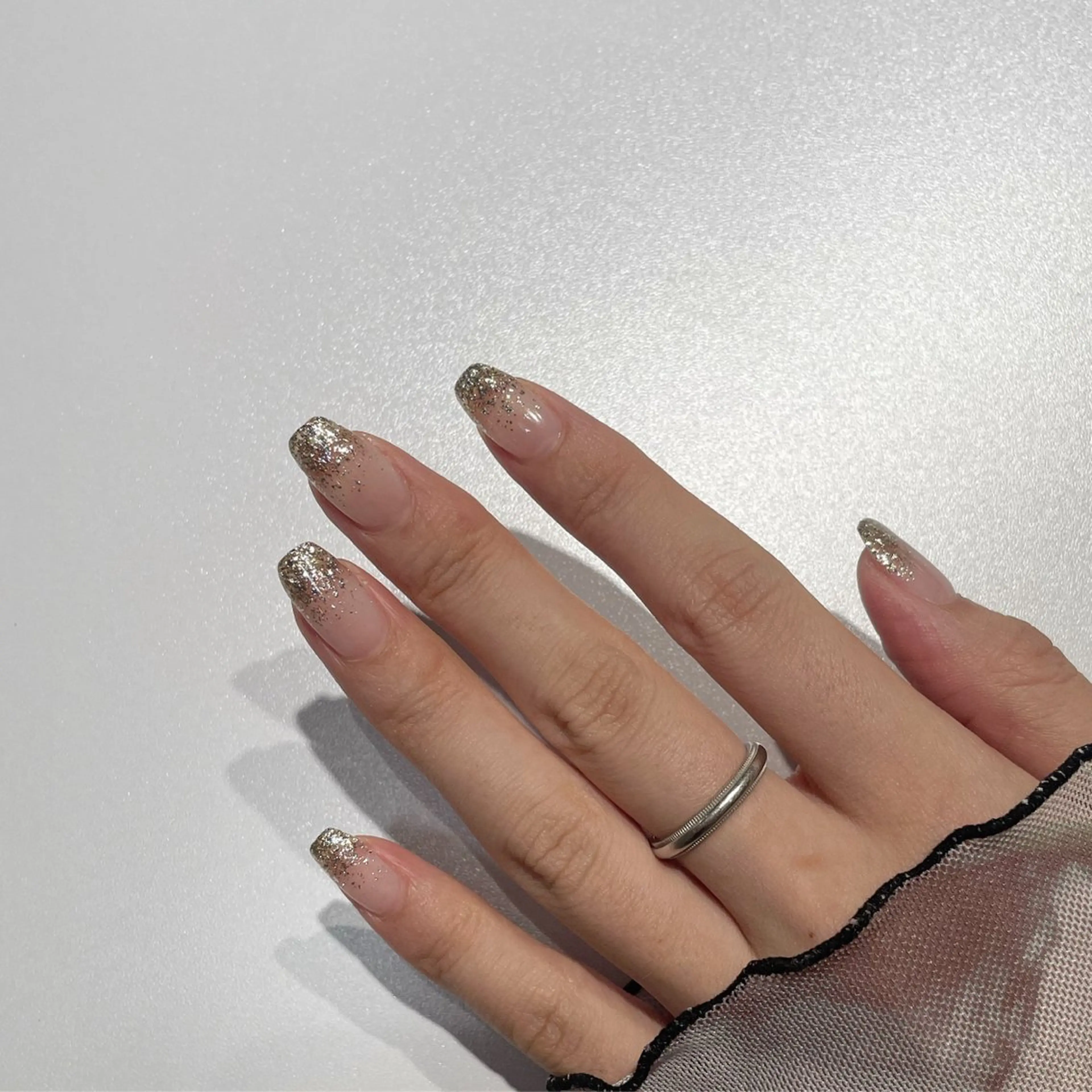 ネイル ラメ(グリッター) ラメグラデーション emu nail shionのネイルデザイン