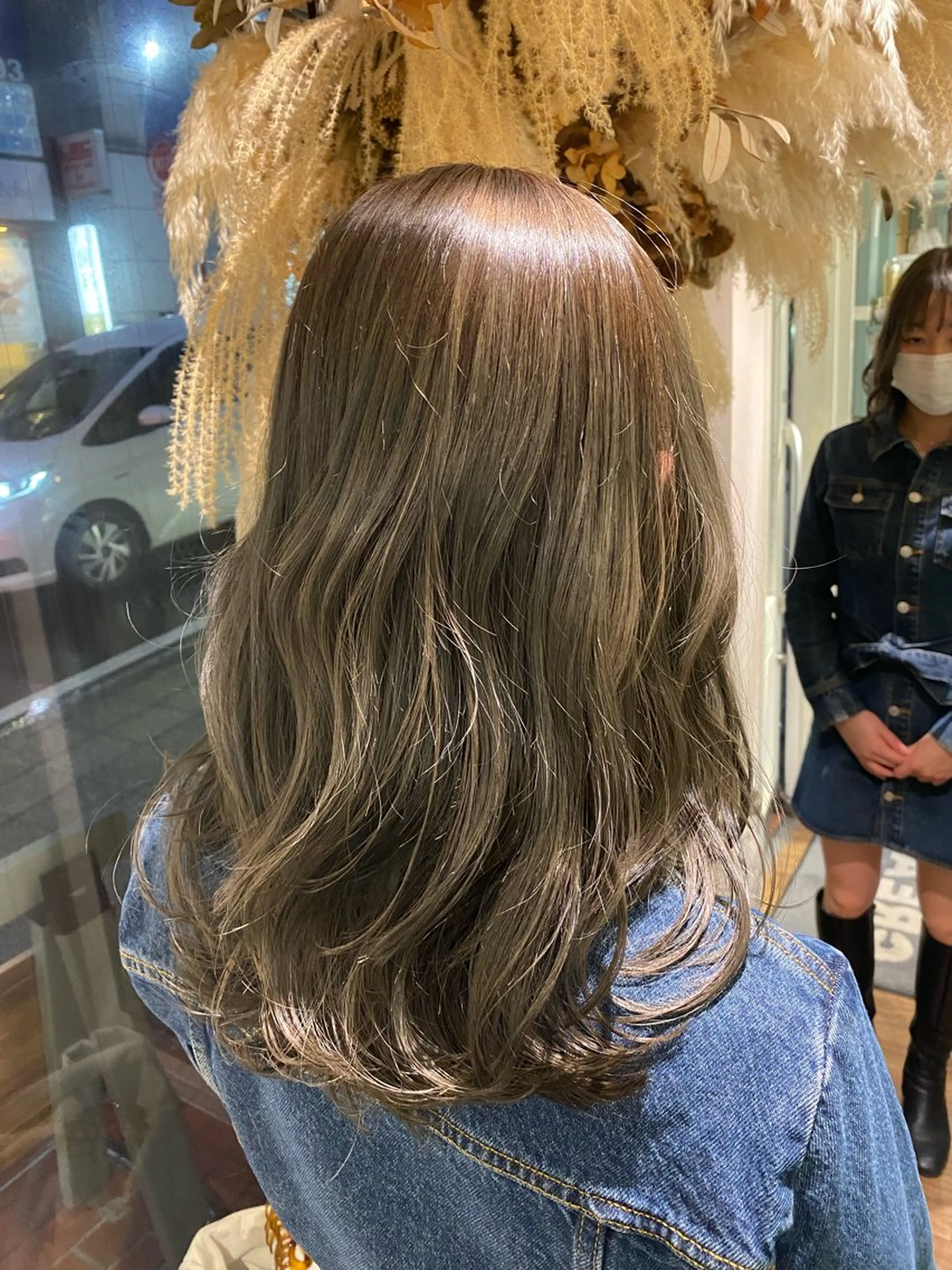 セミロング カラー ヘアカラー 透明感カラー/韓国 ヘア🩶yuri🩵のヘアスタイル