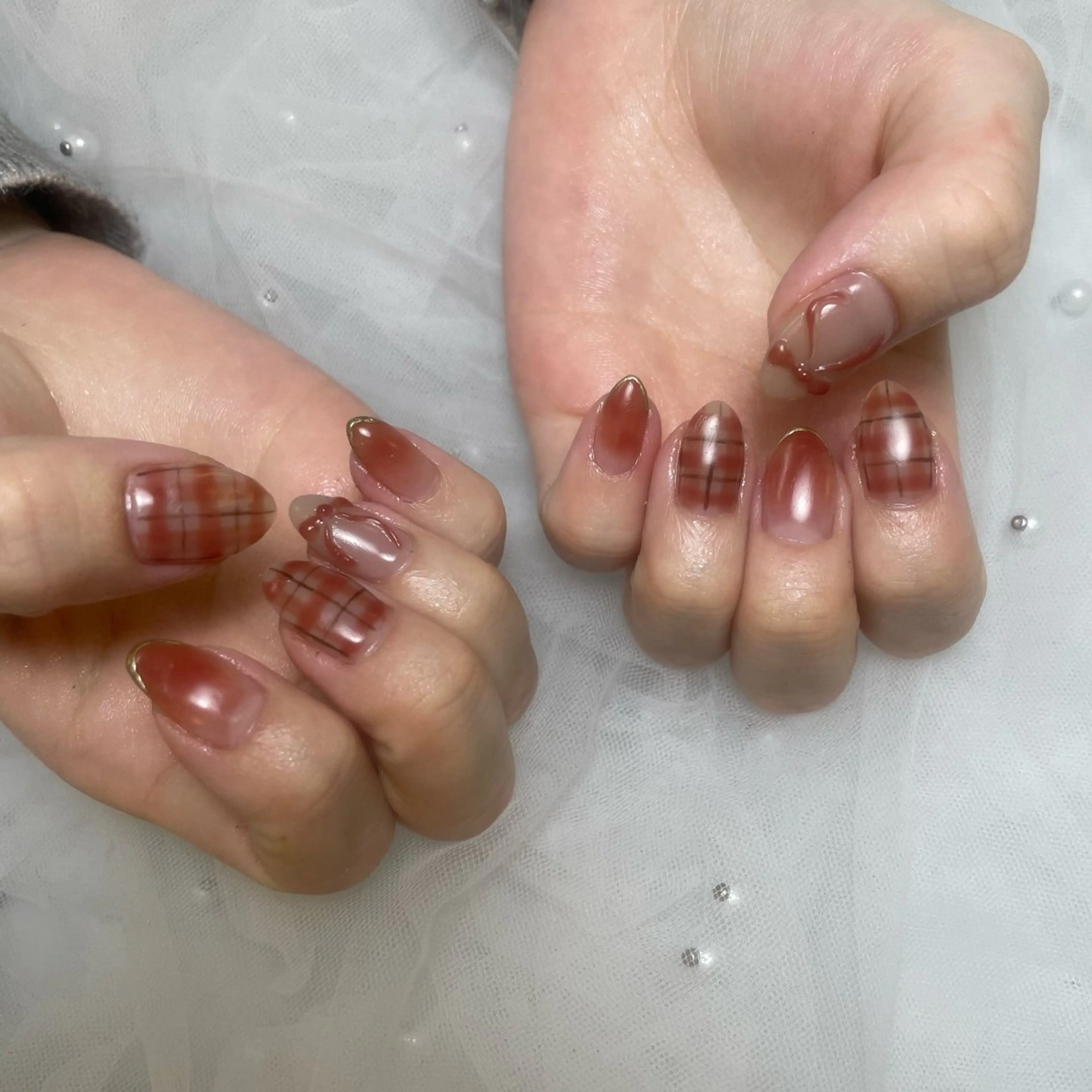 ネイル ハンドネイル パーツたくさん🍓 SUMIのネイルデザイン