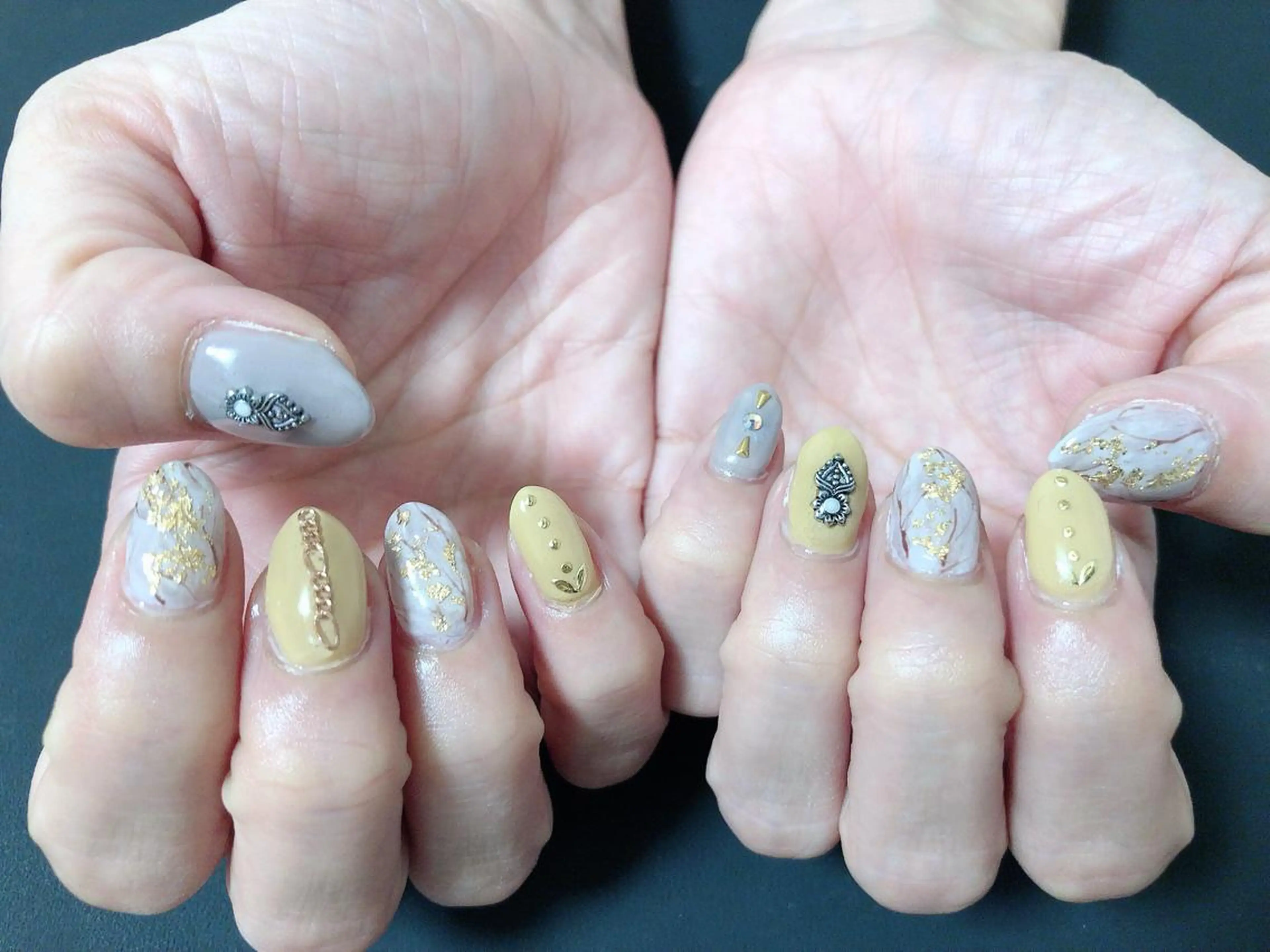 ネイル 心と身体を一休み♡ 萩原香織のネイルデザイン