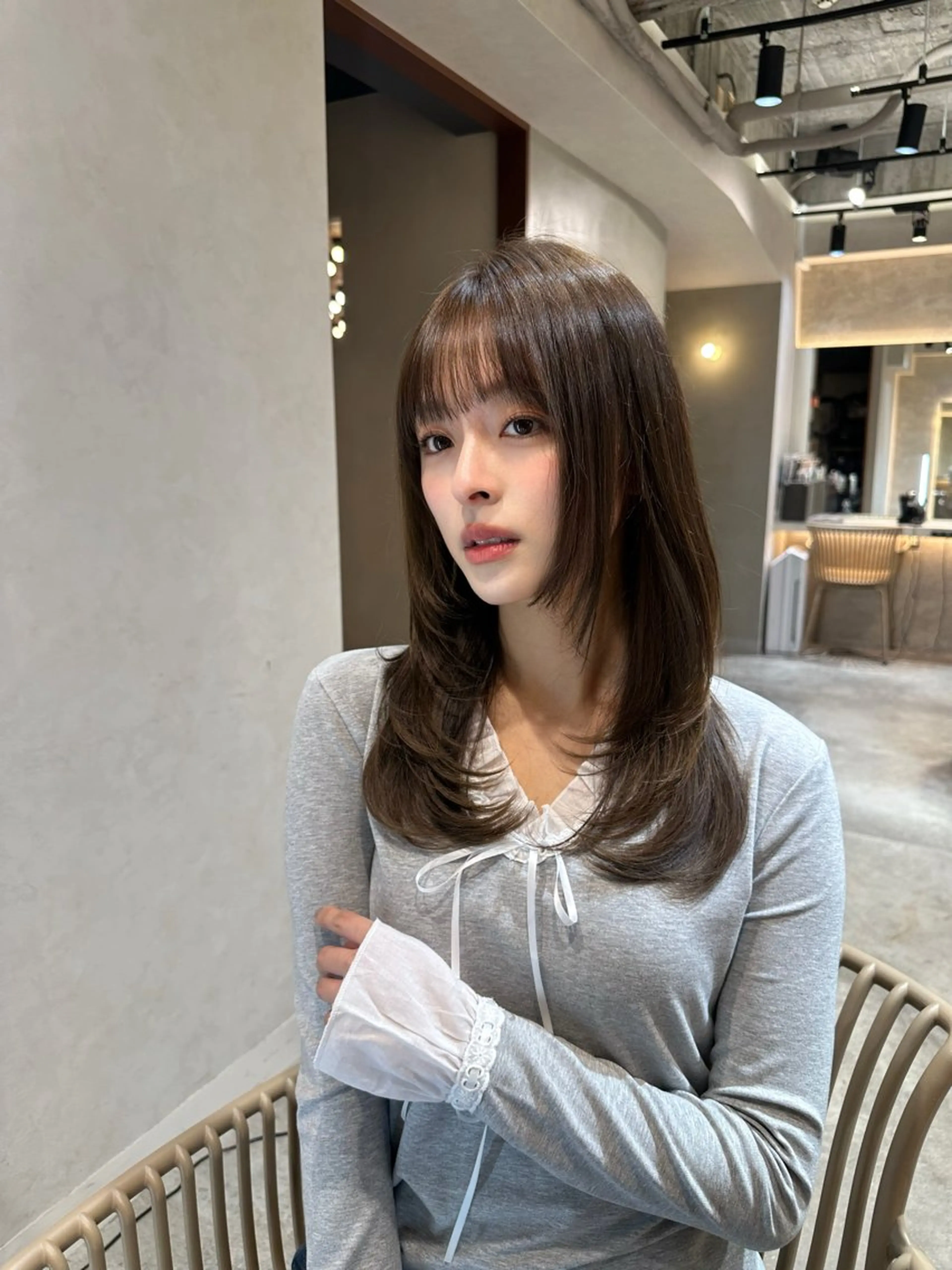 セミロング 顔まわりレイヤー 顔周りカット 韓国風ヘア レイヤーカット 小顔カット カット ヘアカラー トリートメント ヘアセット 銀座副店長/レイヤー /髪質改善/田島のヘアスタイル