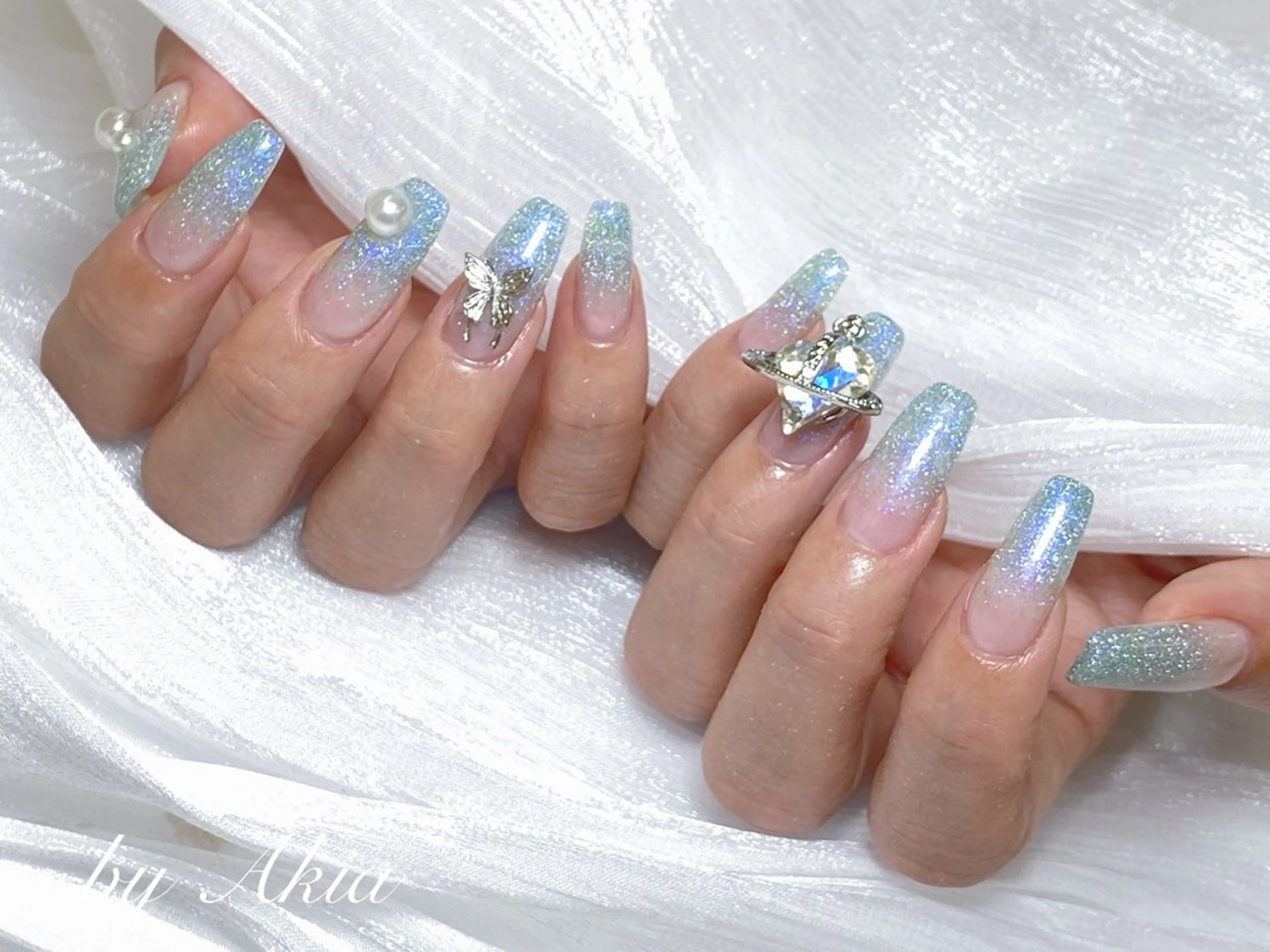 ネイル ハンドネイル ハンドケア 閨匠ビューティサロン 新橋店のネイルデザイン