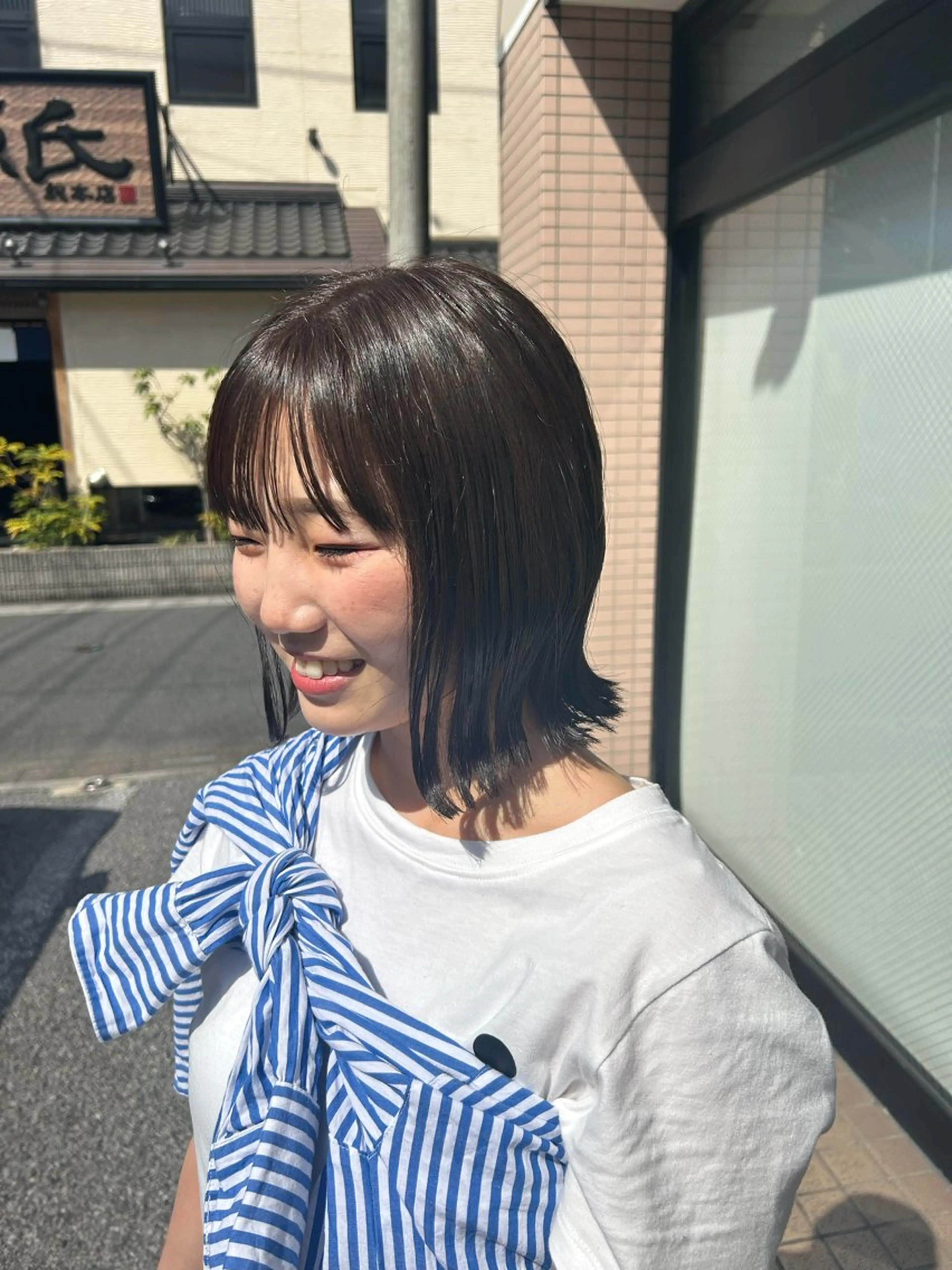 ミディアム 切りっぱなしボブ ボブ 🫧顔周りカット 🫧樫村優香のヘアスタイル