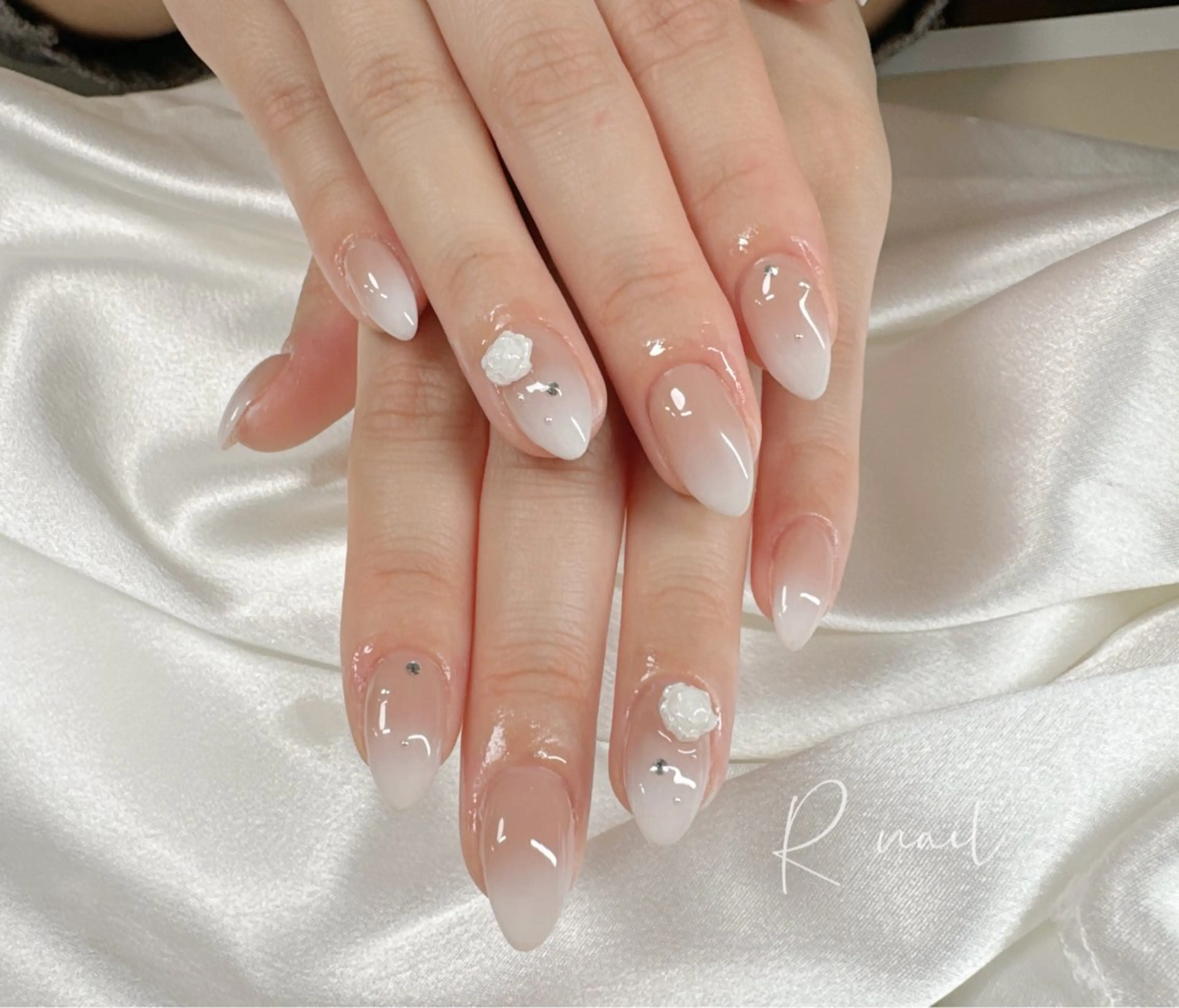 ネイル Rネイルサロン 本八幡店のネイルデザイン