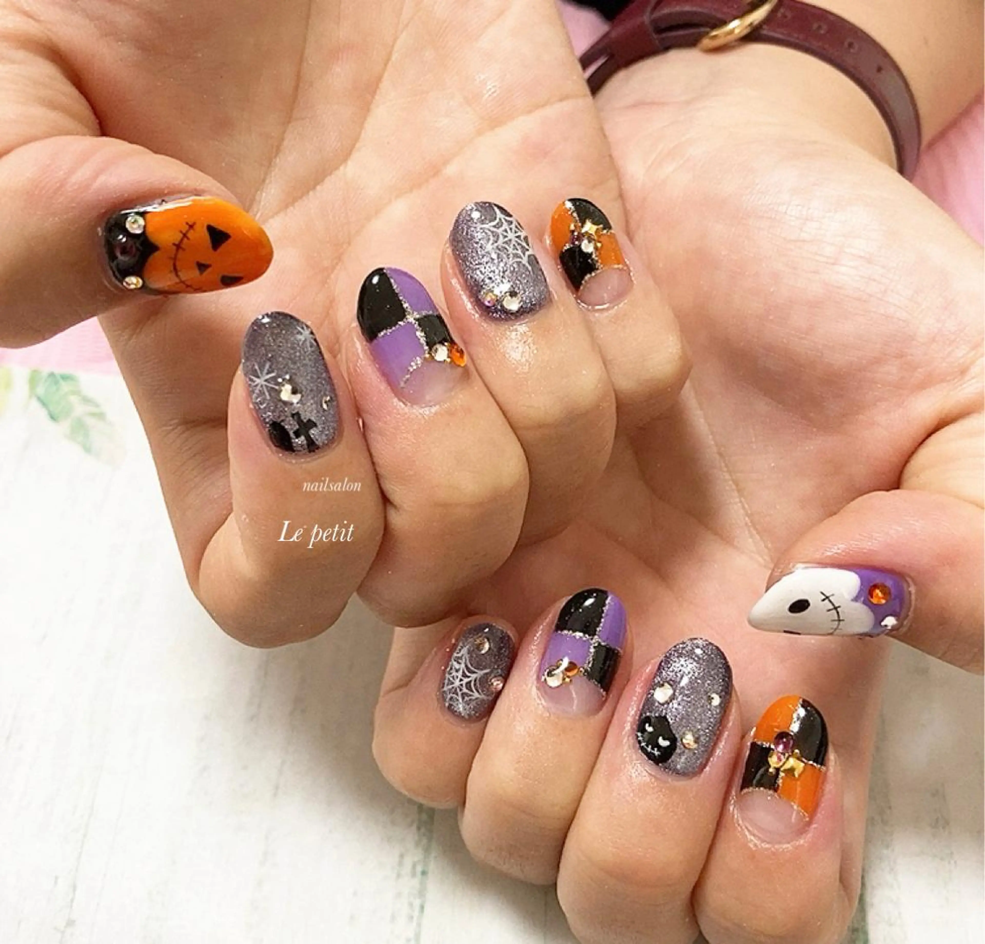 ネイル 石野 広佳のネイルデザイン