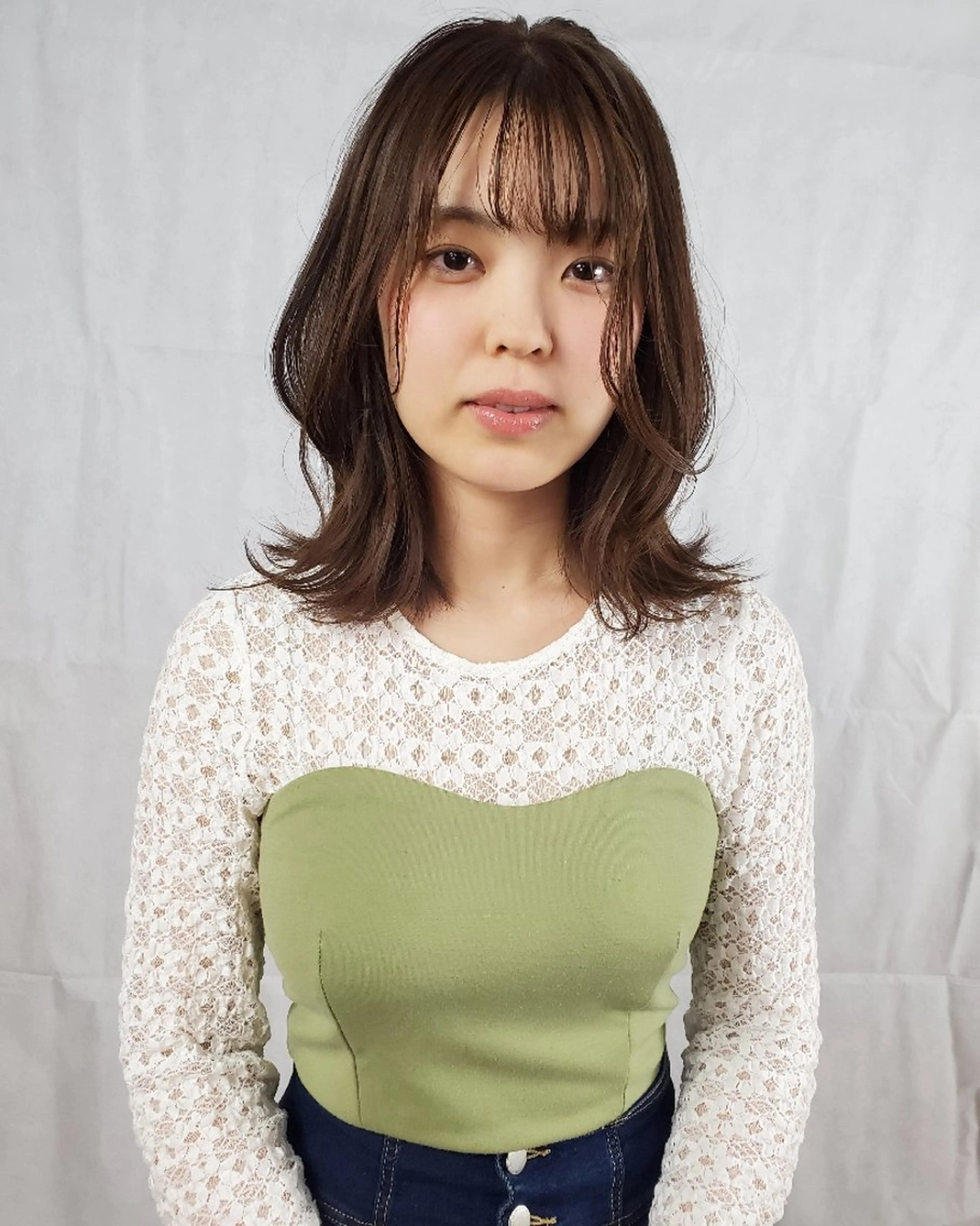 ミディアム 永合 瞳のヘアスタイル