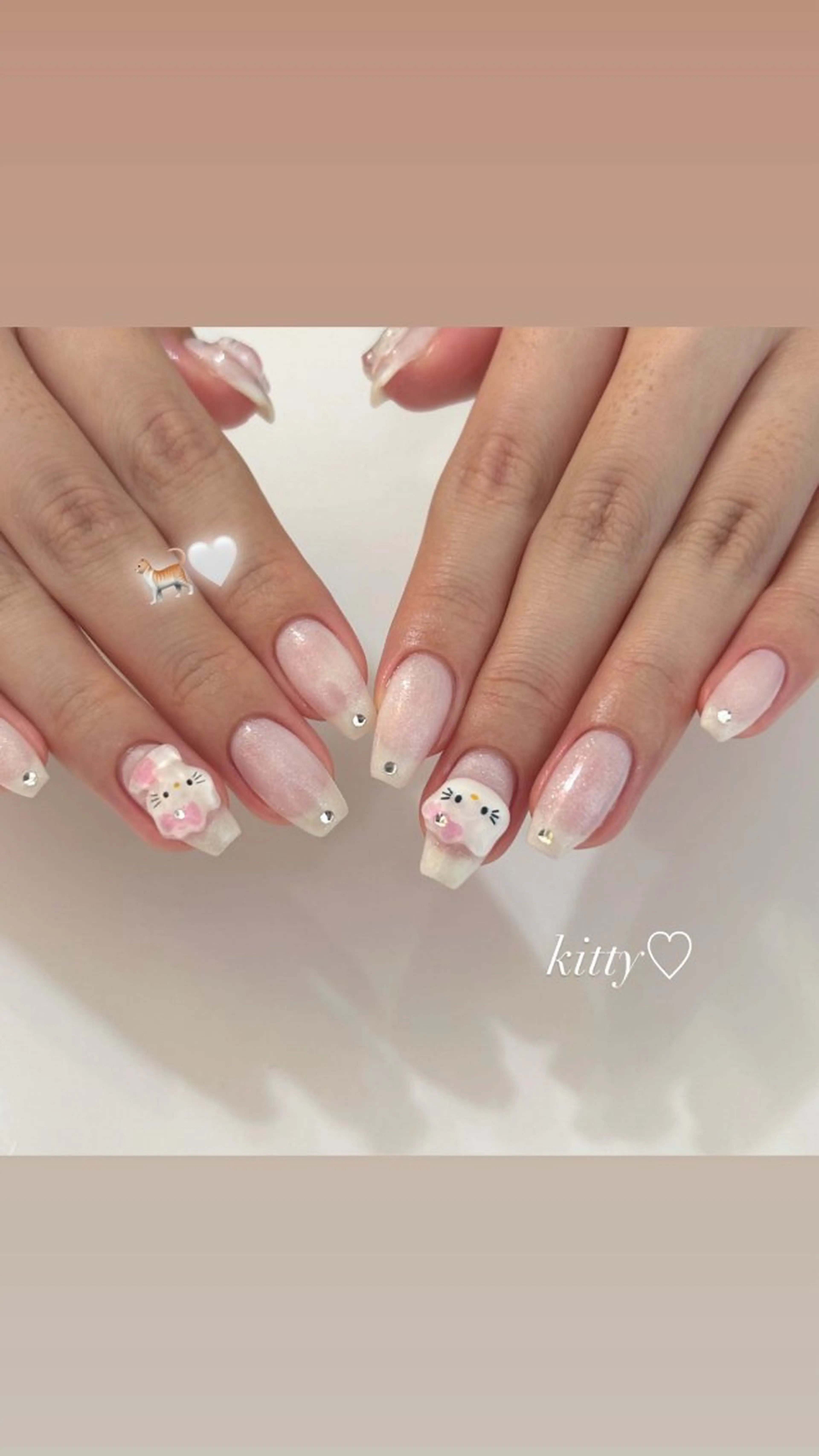 ネイル ハンドネイル ViViA momokaのネイルデザイン