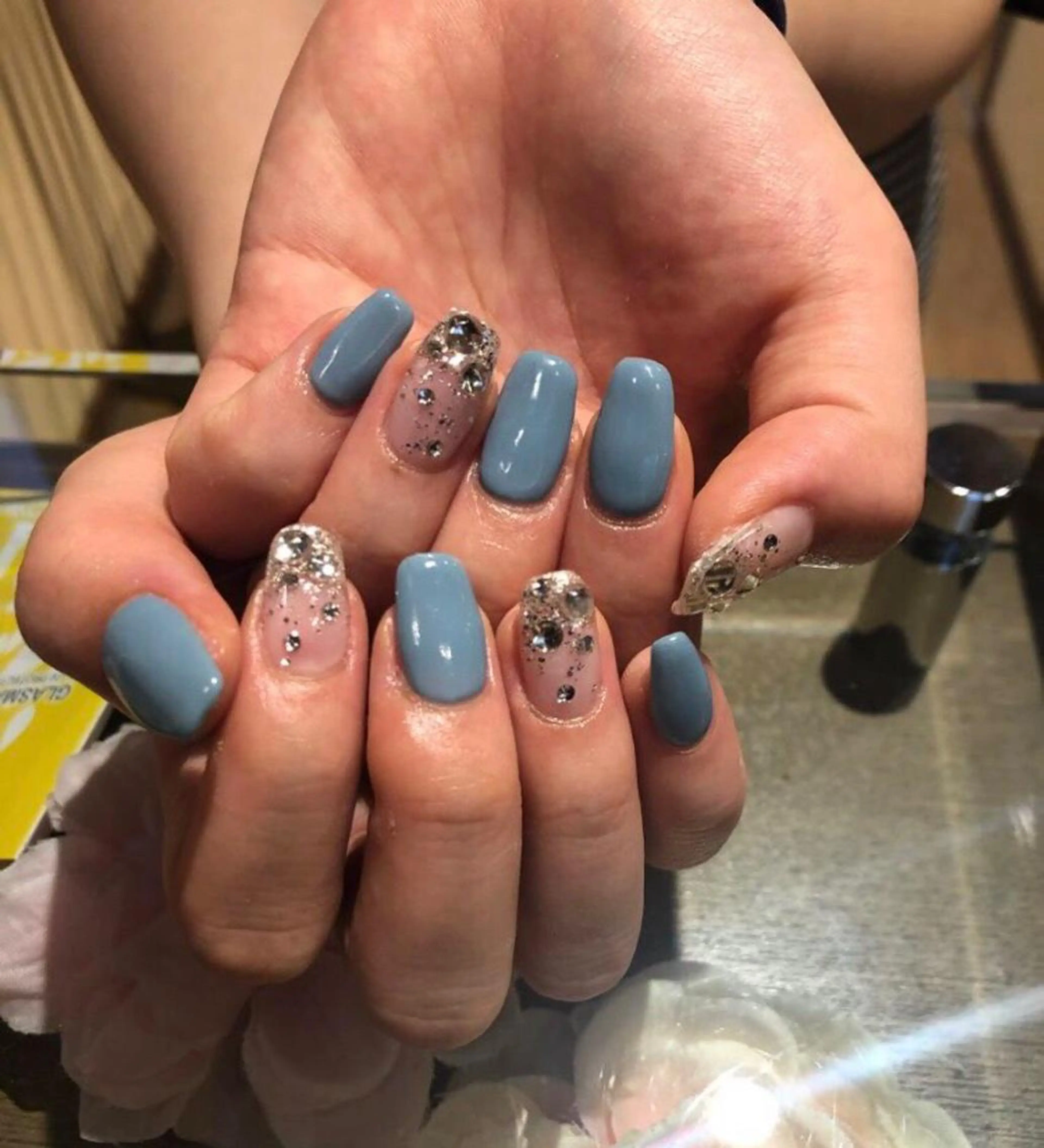 ネイル Nest 平出のネイルデザイン