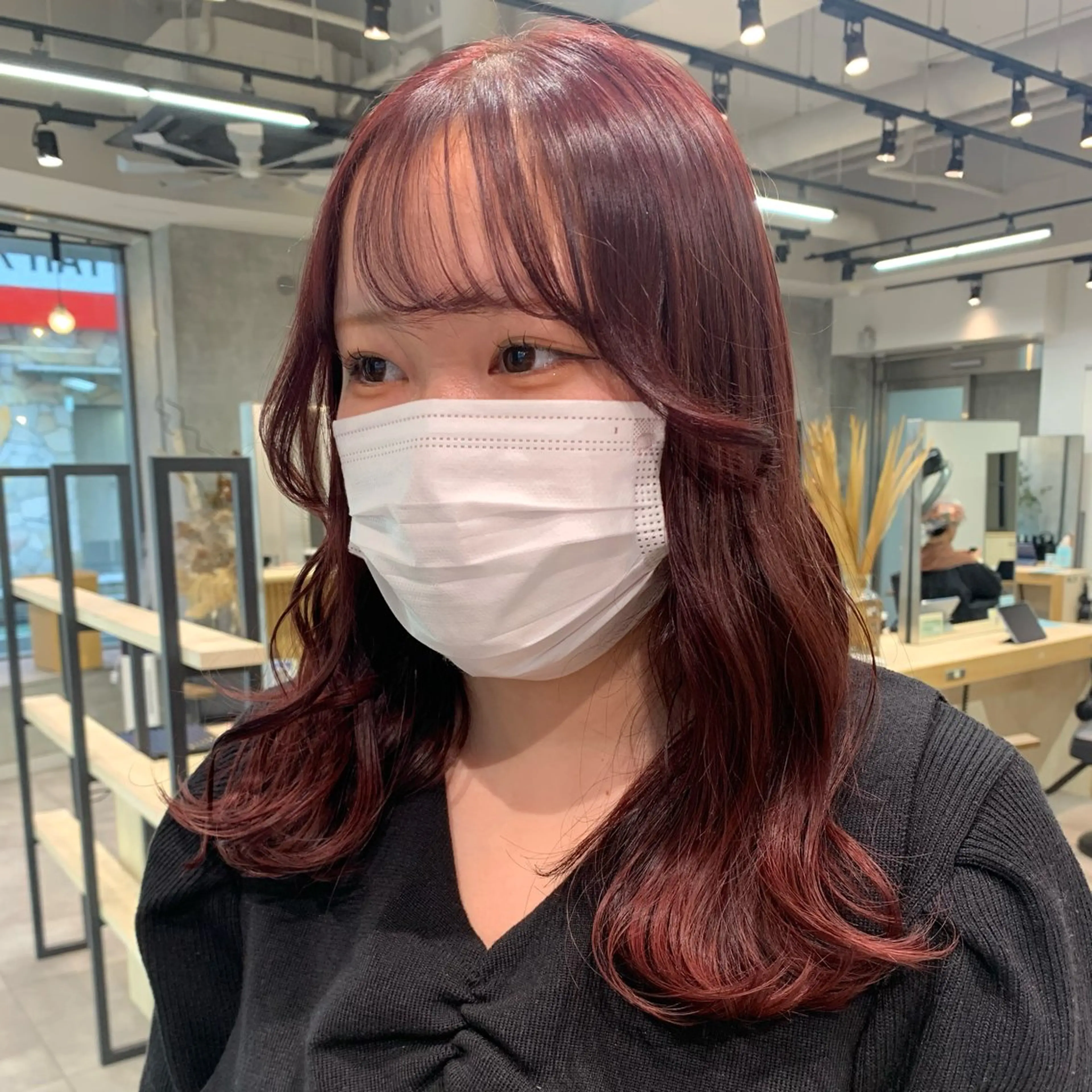 ミディアム ヘアカラー 本厚木で叶う艶カラー /AYAMI🎀のヘアスタイル