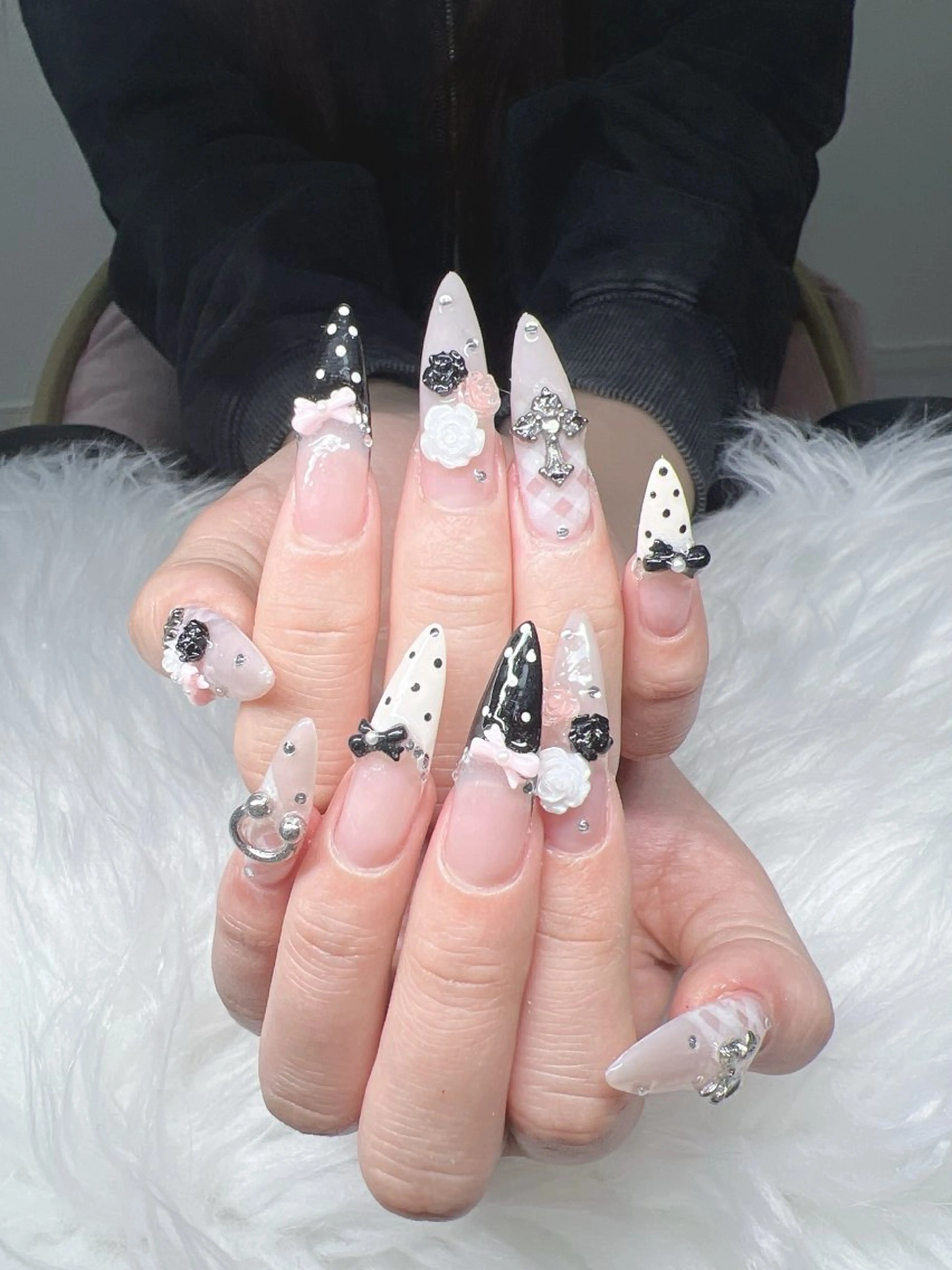 ネイル ハンドネイル Lee Nails チップ長さだし専門店のネイルデザイン