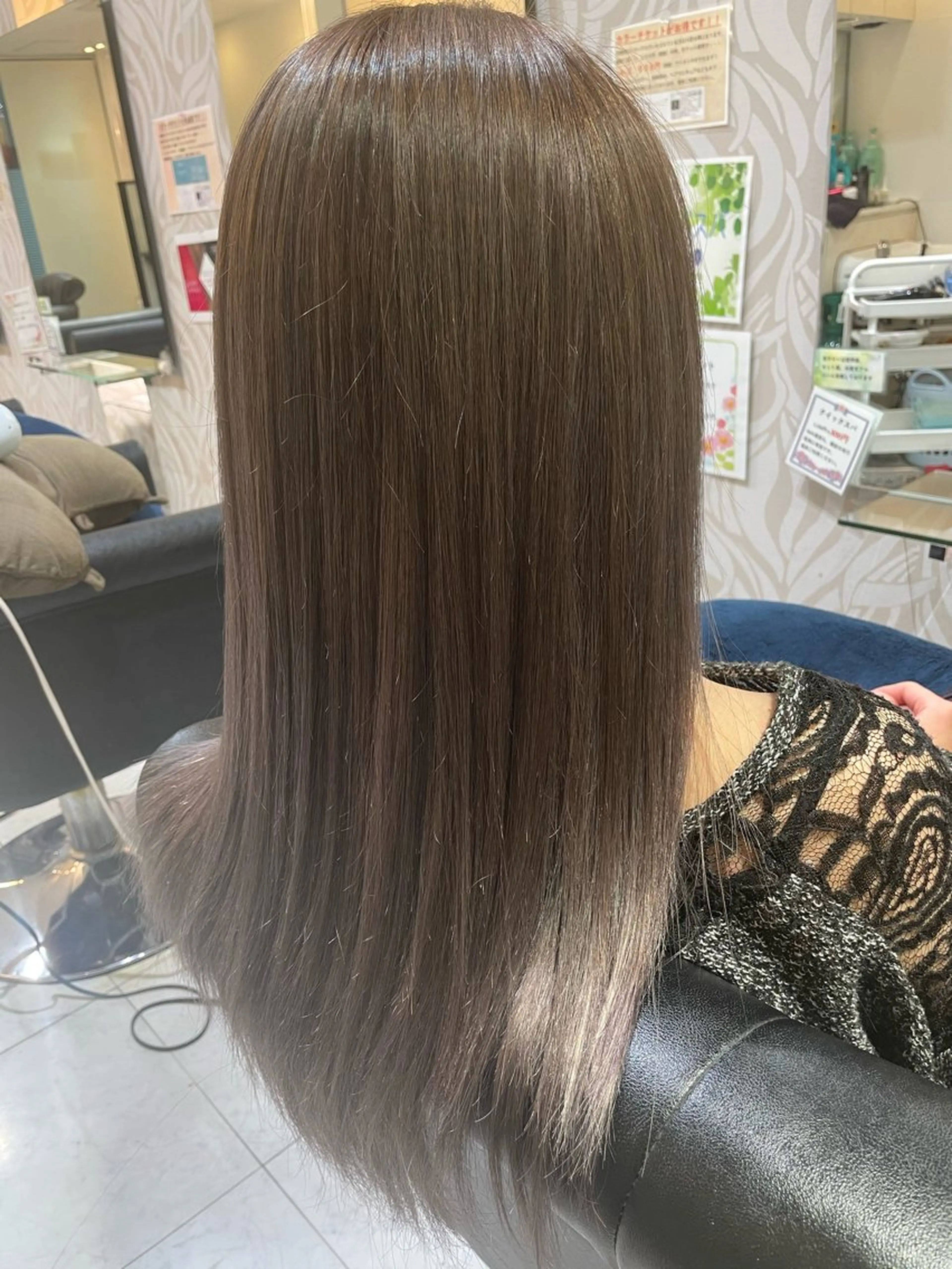 ロング カラー ヘアカラー トリートメント mio ☆のヘアスタイル