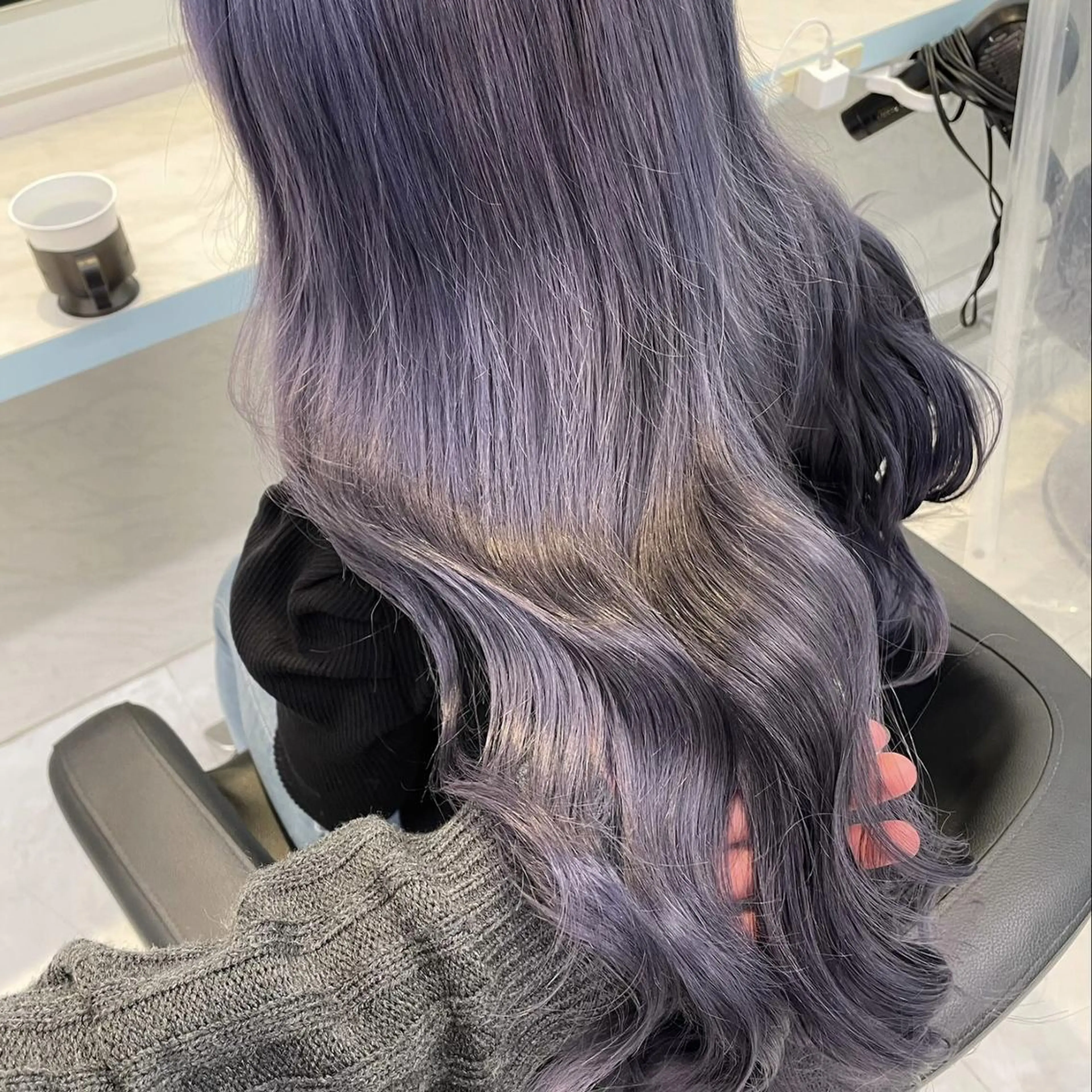 セミロング 🤍ハイトーン寒色 🤍MADOKAのヘアスタイル