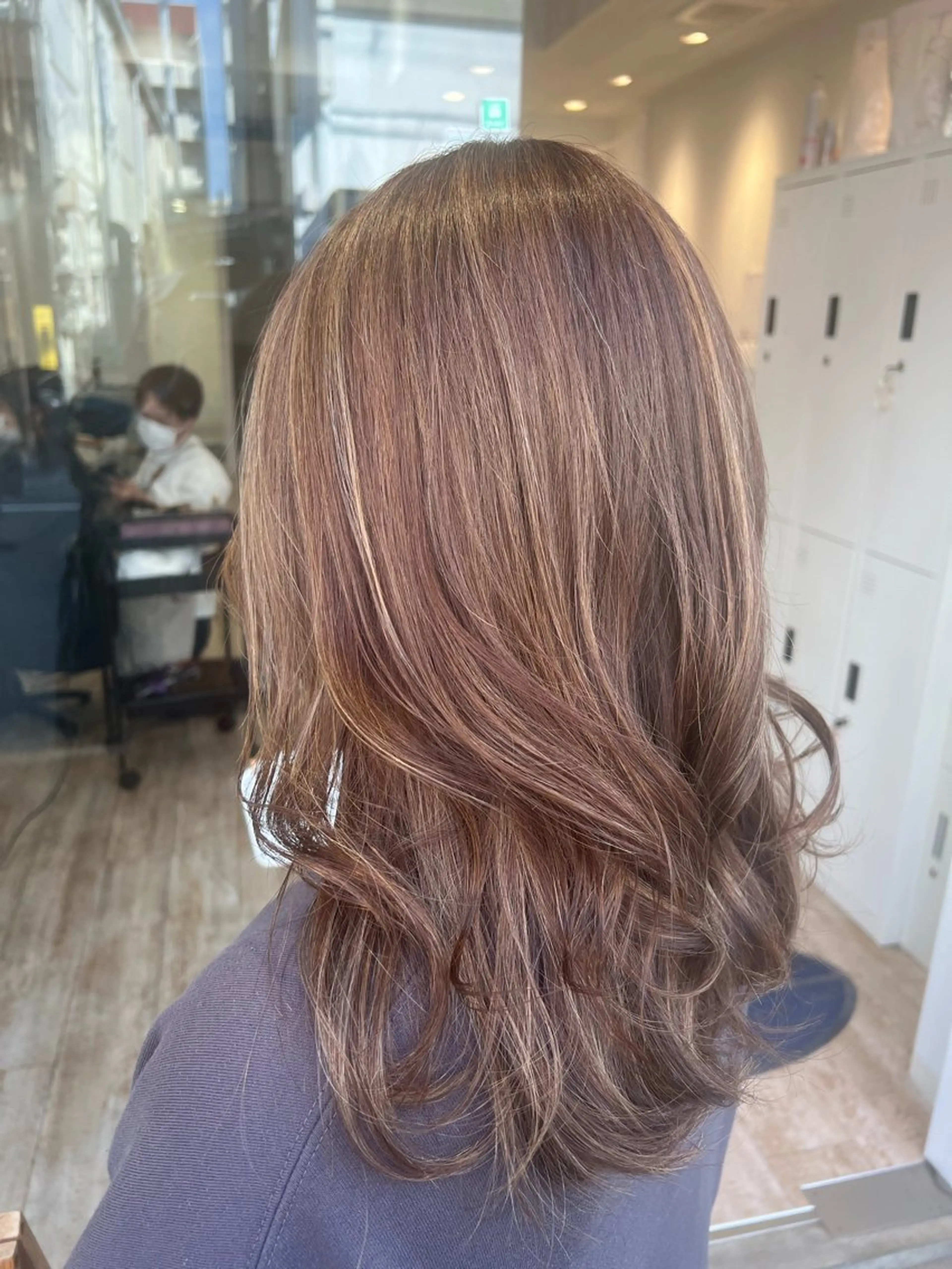 ミディアム 坂本 実沙季のヘアスタイル