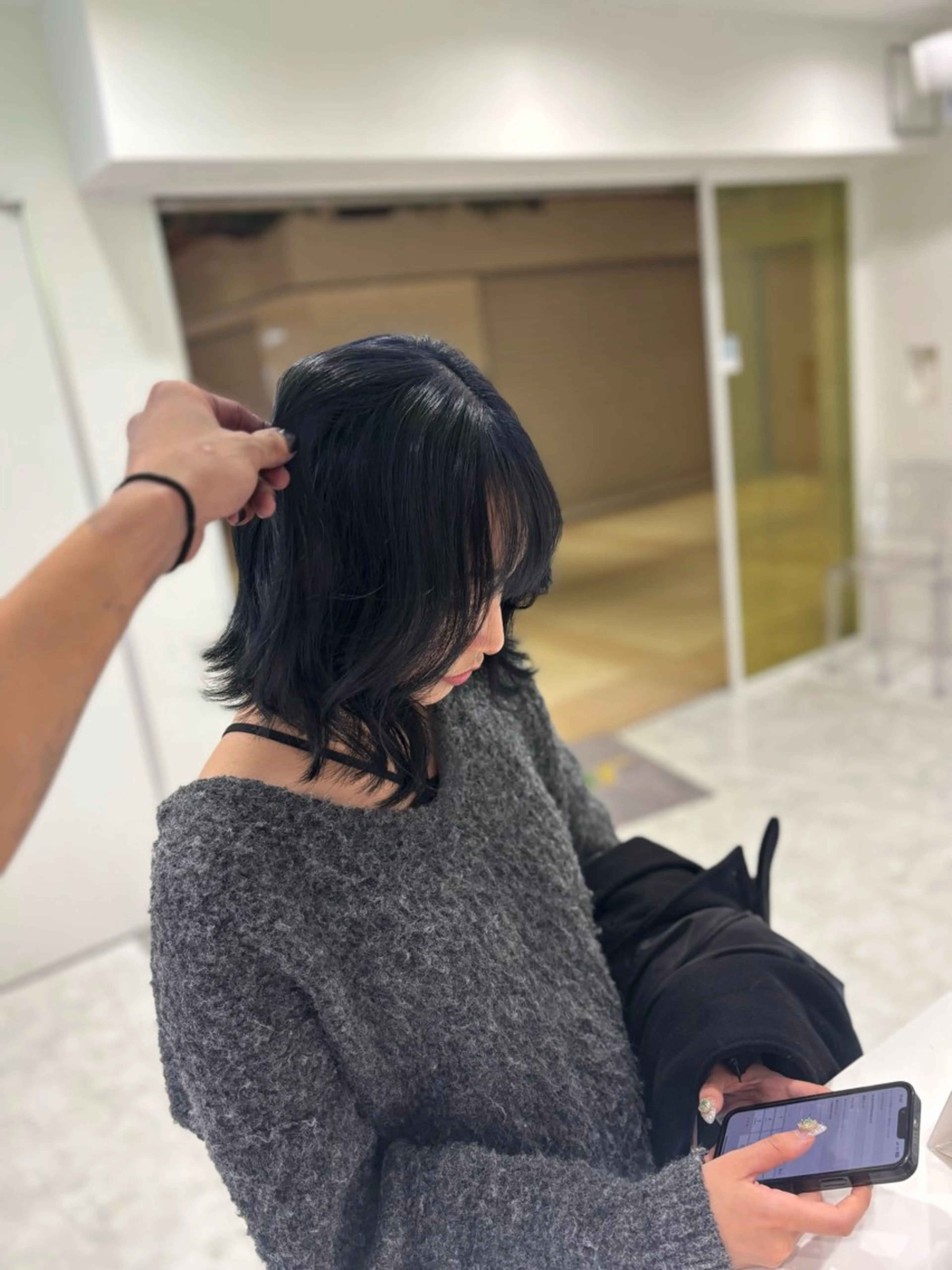 ミディアム カラー BREEZE原宿所属・頭身浴ヘッドスパ🌿 艶カラー/ヒロトのエステ・リラクイメージ