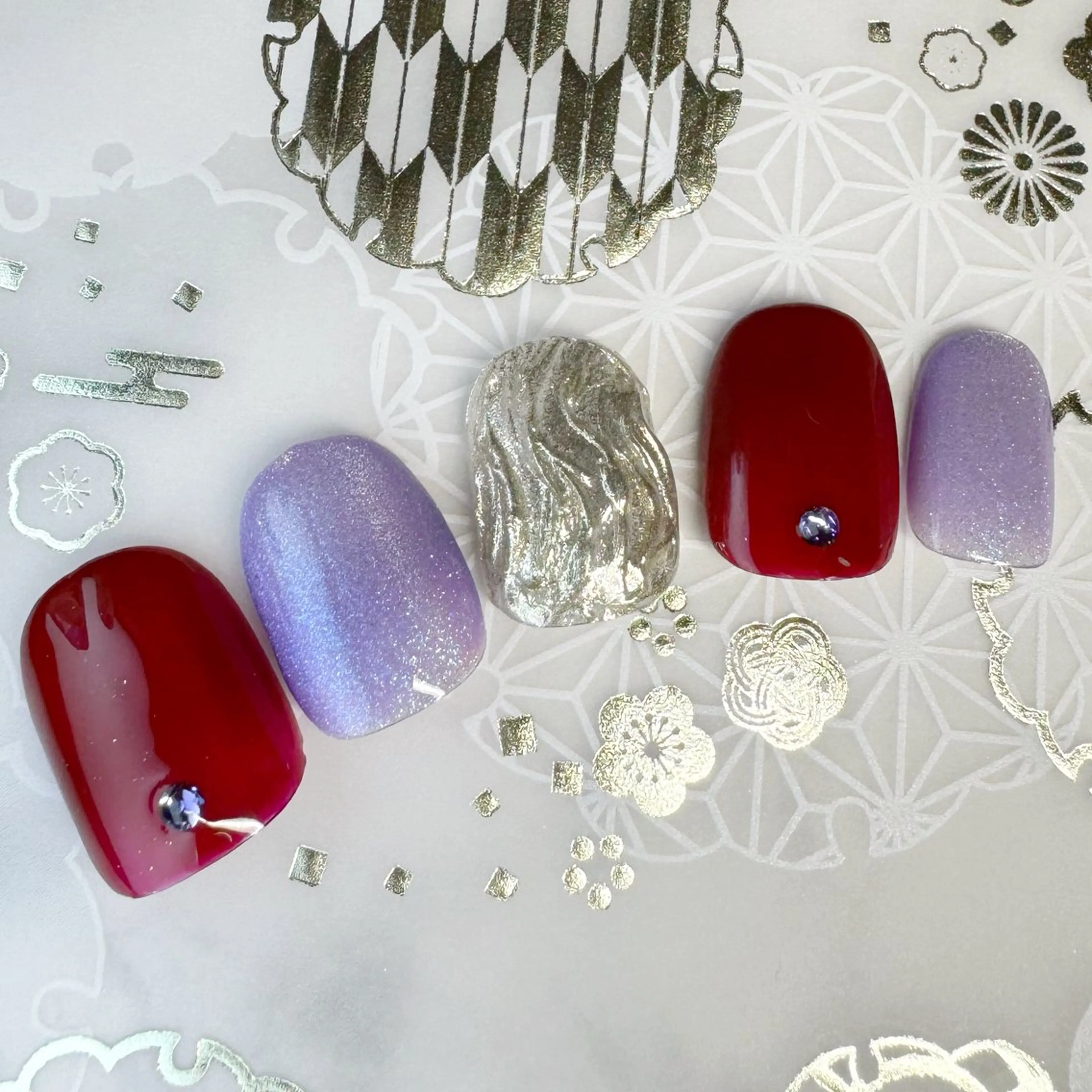 ネイル アートネイル 成人式 長さ出し 韓国ネイル スカルプネイル glossnail MIKIのネイルデザイン