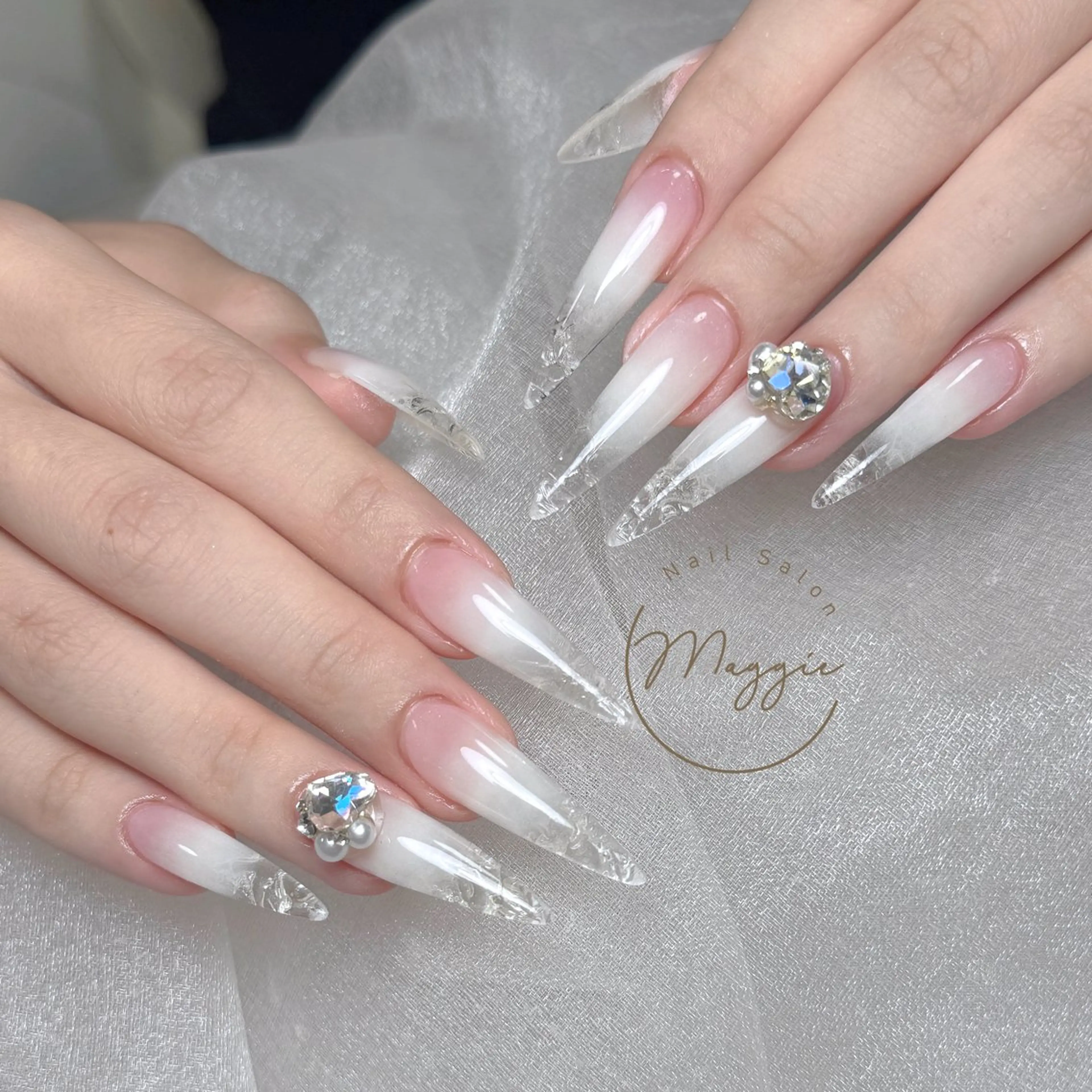 ネイル ハンドネイル Maggie Nail🦩のネイルデザイン