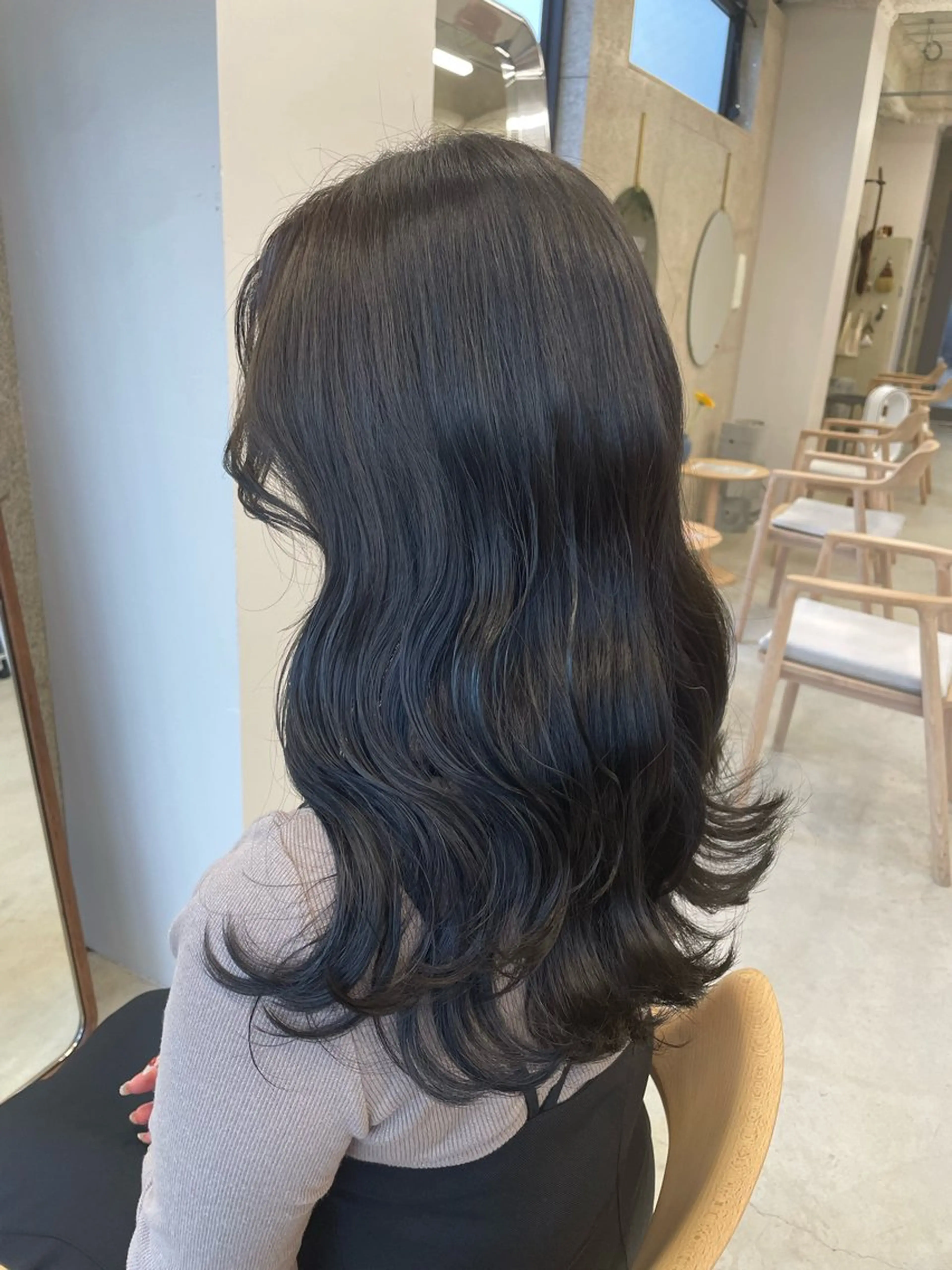 ロング カラー ヘアカラー トリートメント SiLO／ mahiroのヘアスタイル