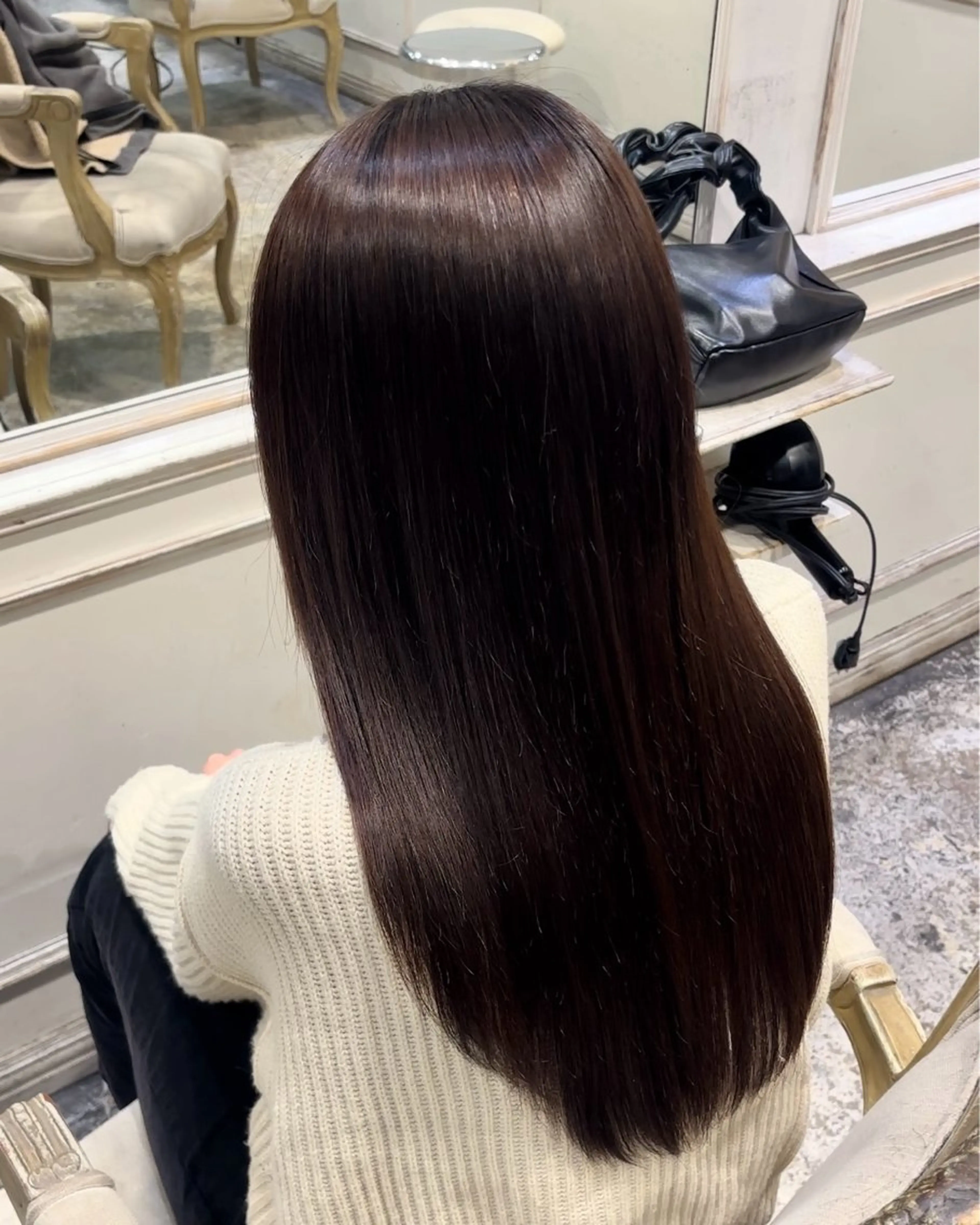 セミロング 美髪矯正 透明感 カラー⭐️ユウキのヘアスタイル