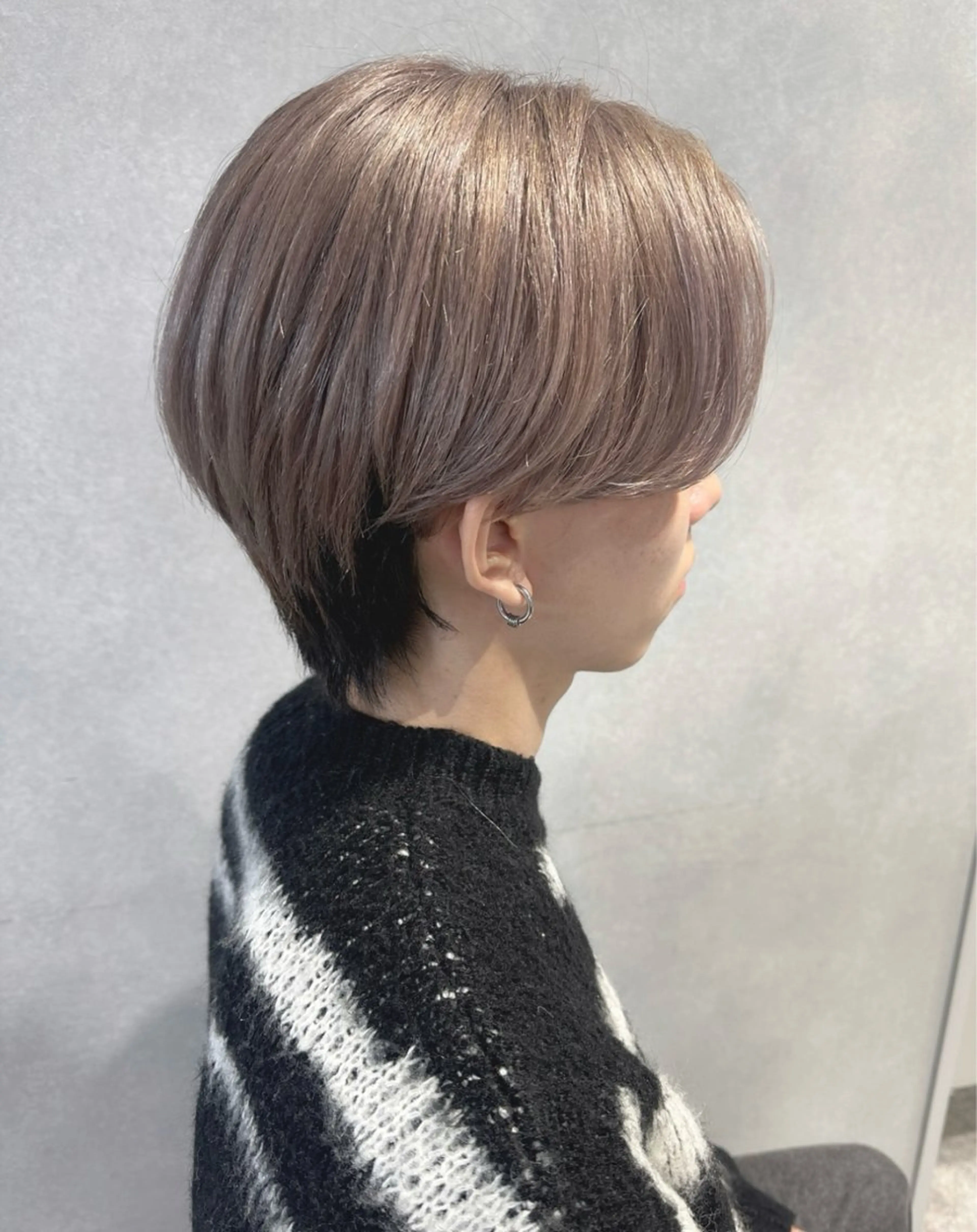 ショート カラー ヘアカラー 唐澤 千尋のヘアスタイル