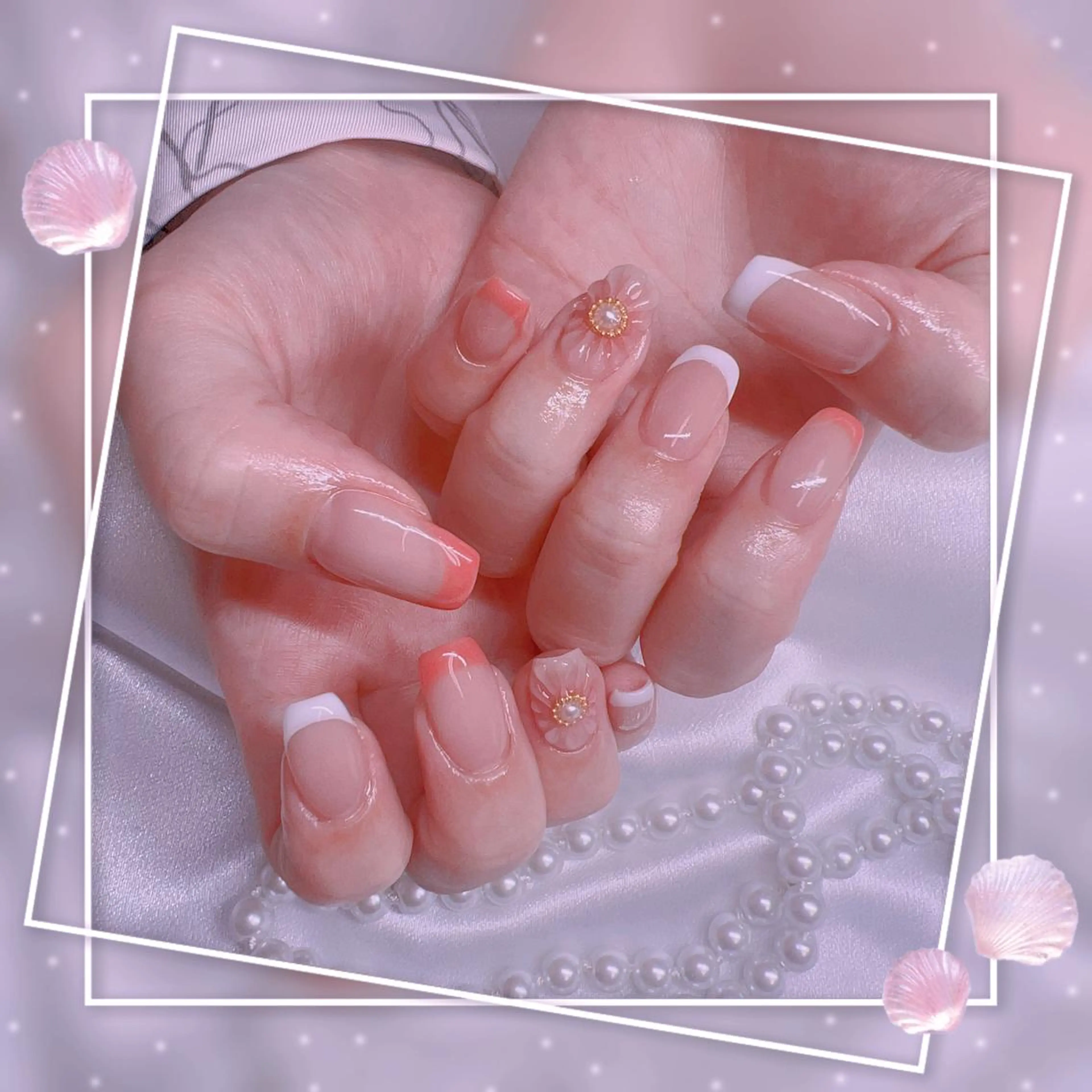 ネイル フレンチネイル キラキラネイル 韓国ネイル マグネットネイル マグネットフレンチ ハンドネイル ハンドケア Chill Nailsalonのネイルデザイン