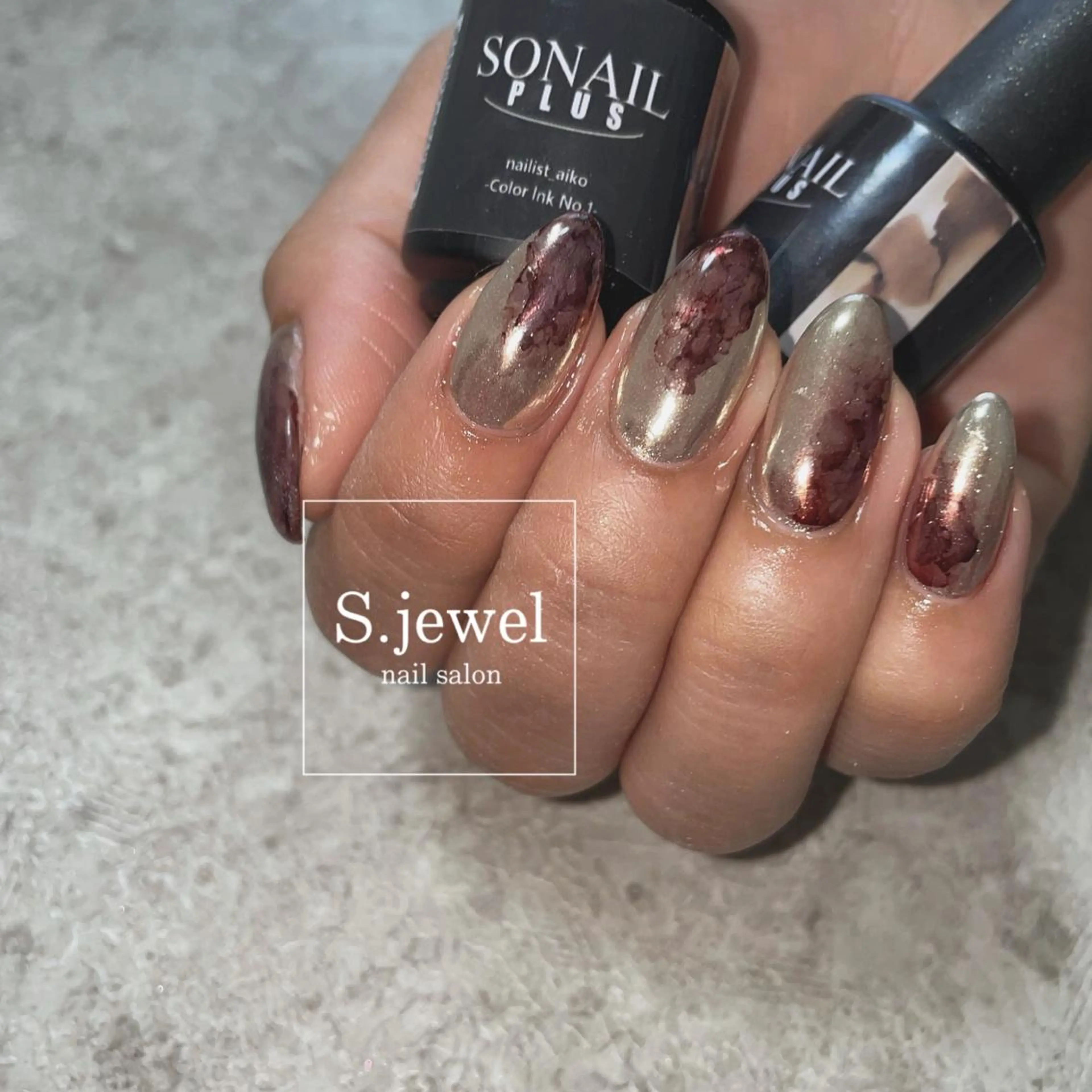 ネイル S. JEWELのネイルデザイン