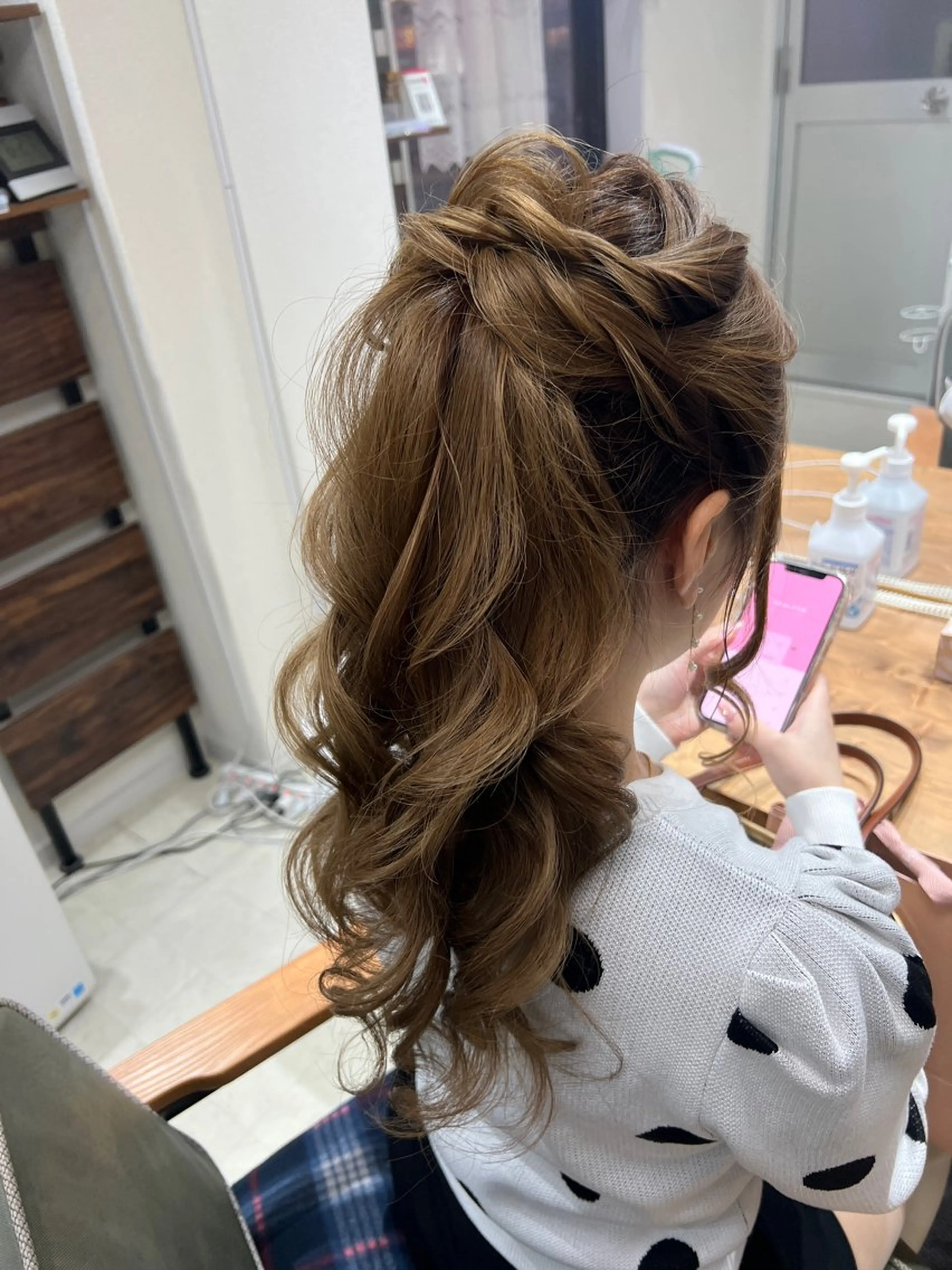 ロング ヘアアレンジ ポニーテール 山室 敬義のヘアスタイル