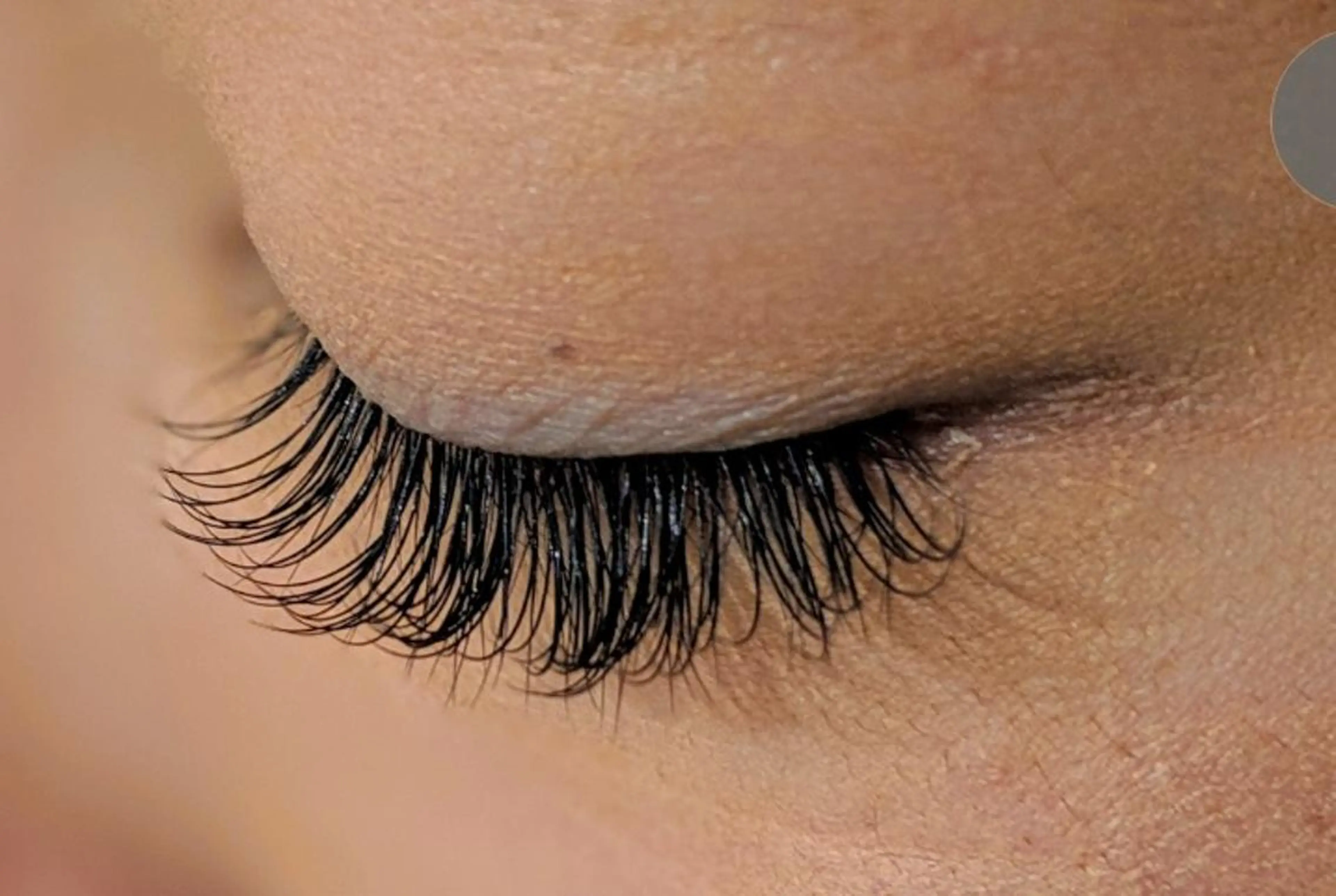 マツエク・マツパ Dカール アイデザイナー Key（ケイ）の眉毛・アイブロウイメージ