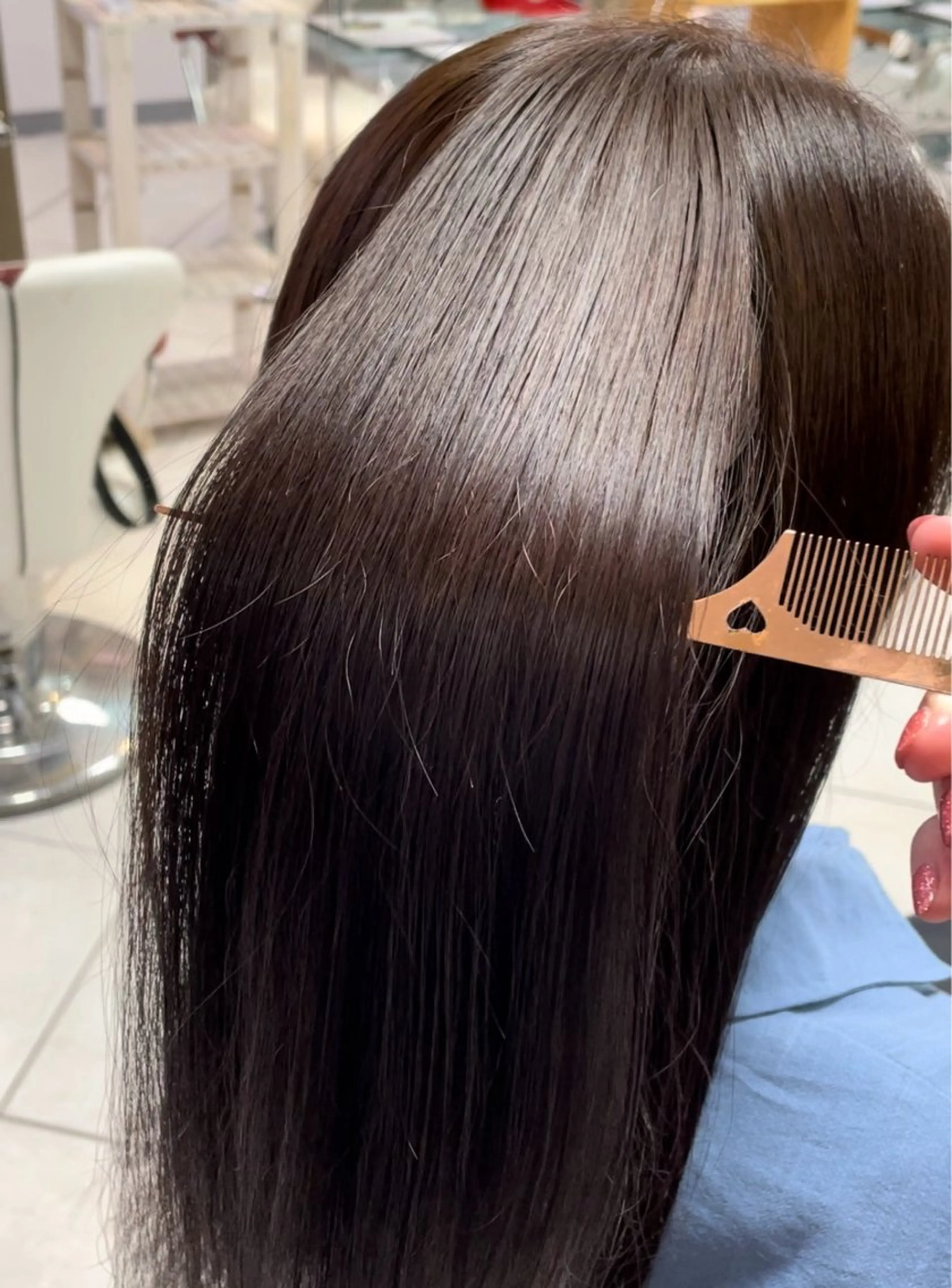 ロング 縮毛矯正 近澤 佑香のヘアスタイル