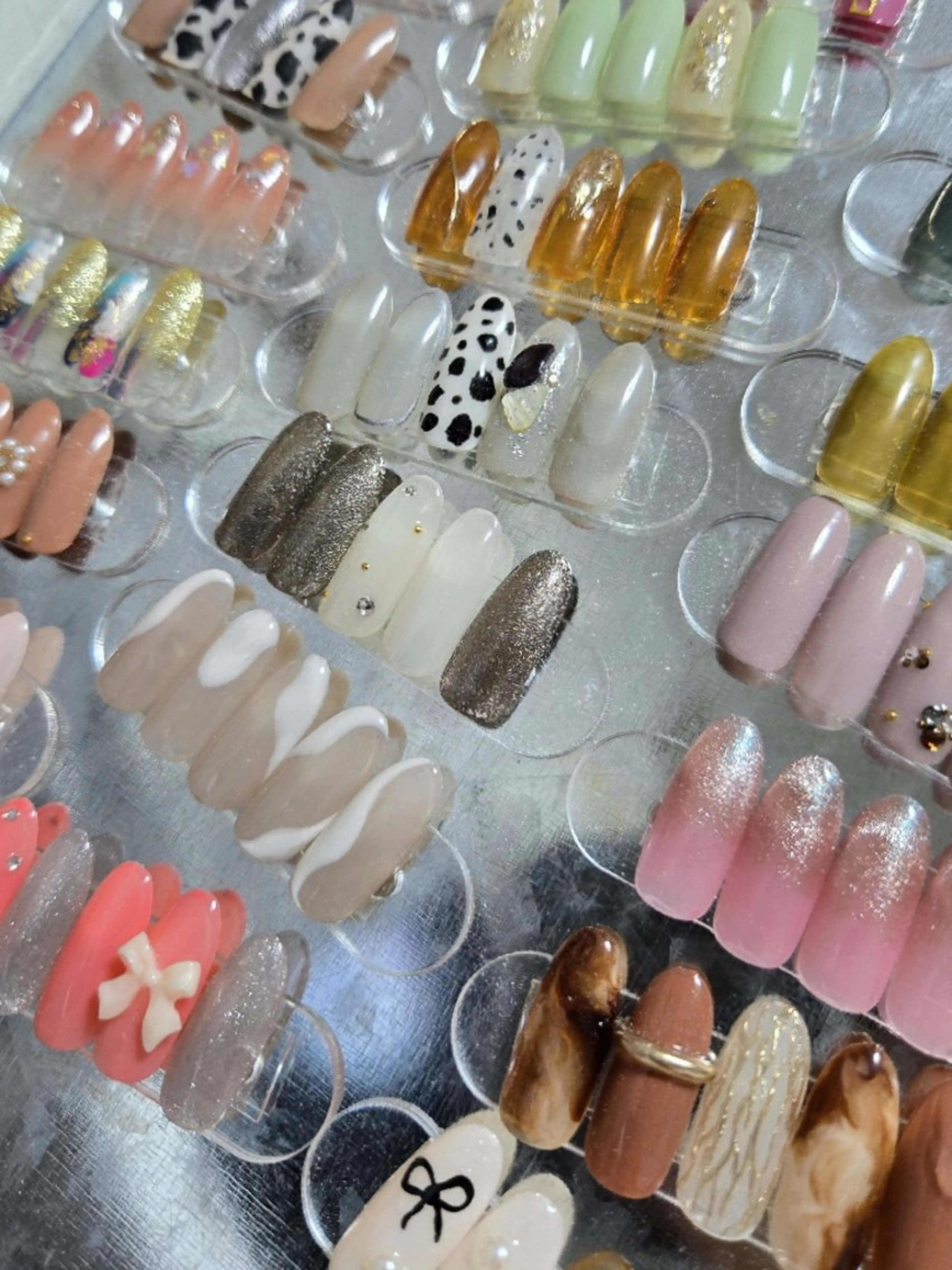 ネイル ハンドネイル Nail Room Vi+のネイルデザイン