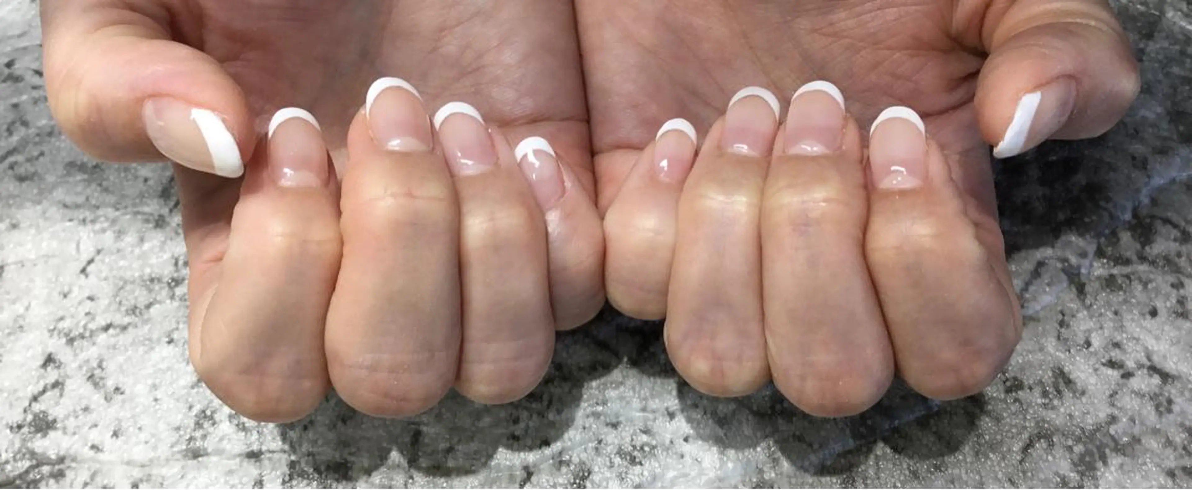 ネイル フレンチネイル ハンドネイル 豊見城市役所近く/ RIEのネイルデザイン