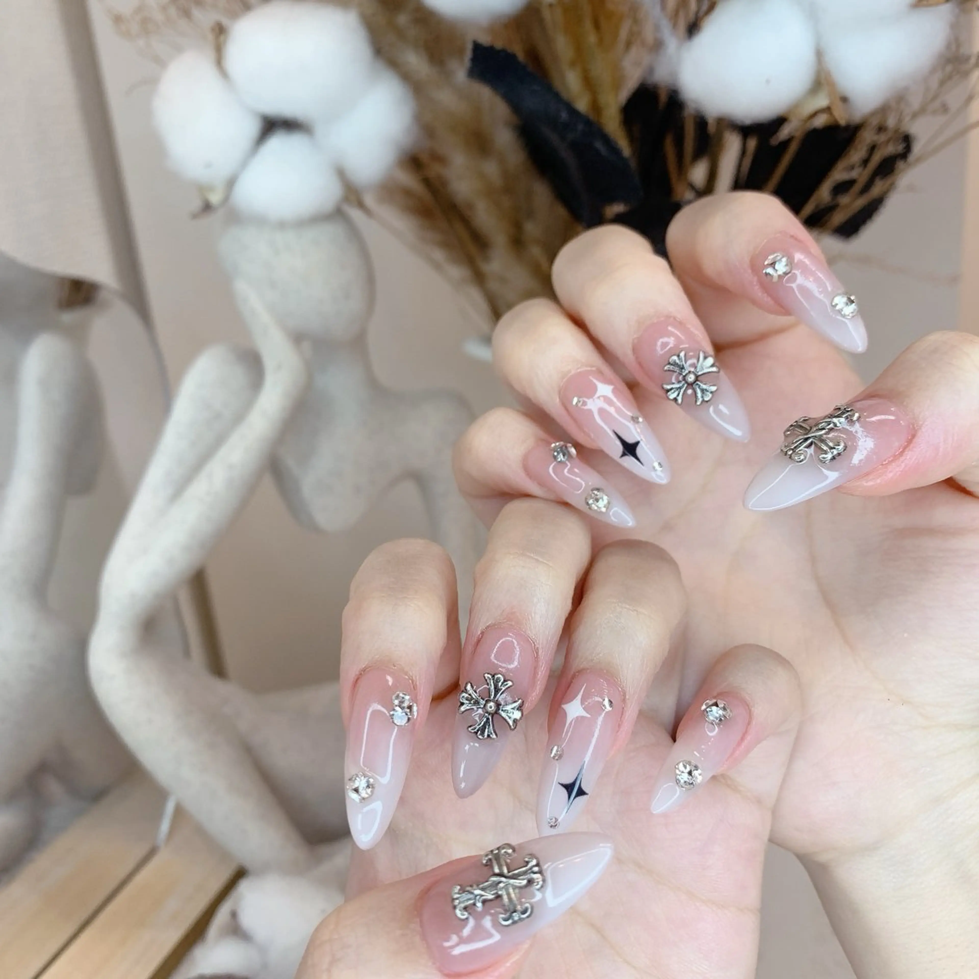 ネイル ハンドネイル ハンドケア DG nailのネイルデザイン