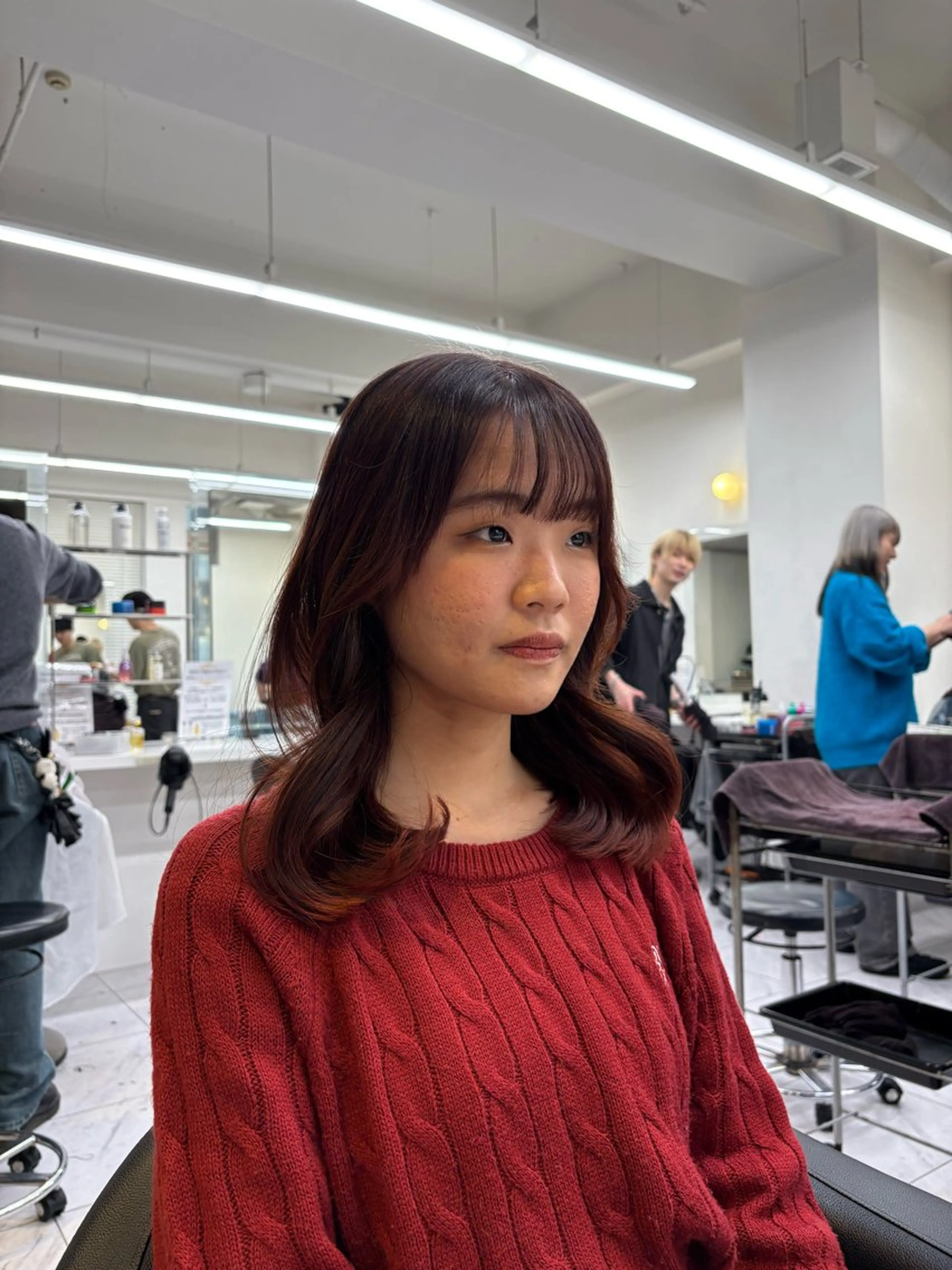 カラー ヘアカラー トリートメント 透明感ベージュ🤎 ナチュラルレイヤーのヘアスタイル