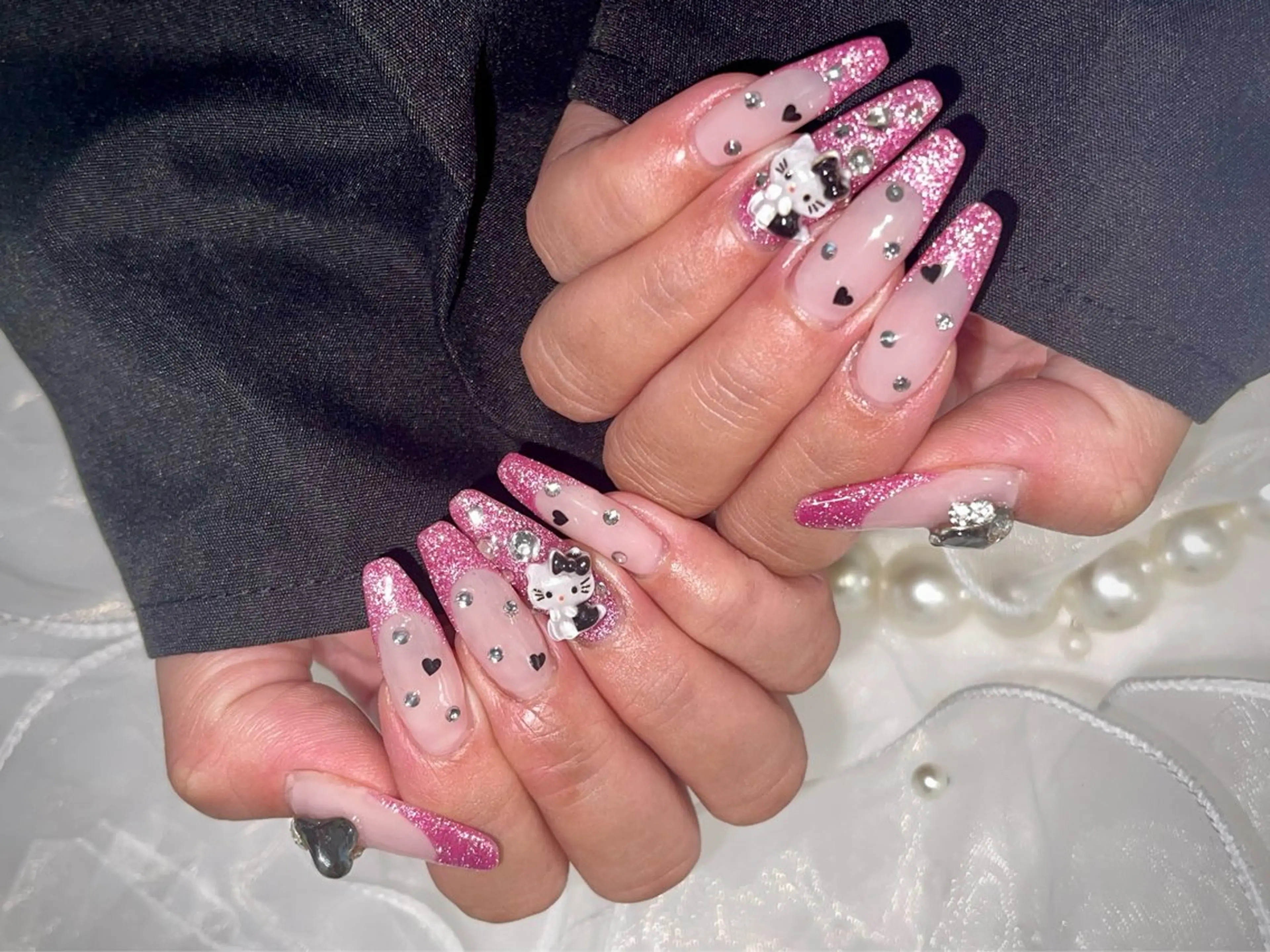 ネイル フラッシュネイル フラッシュマグ マグネットネイル ハンドネイル CREA nailsalonのネイルデザイン