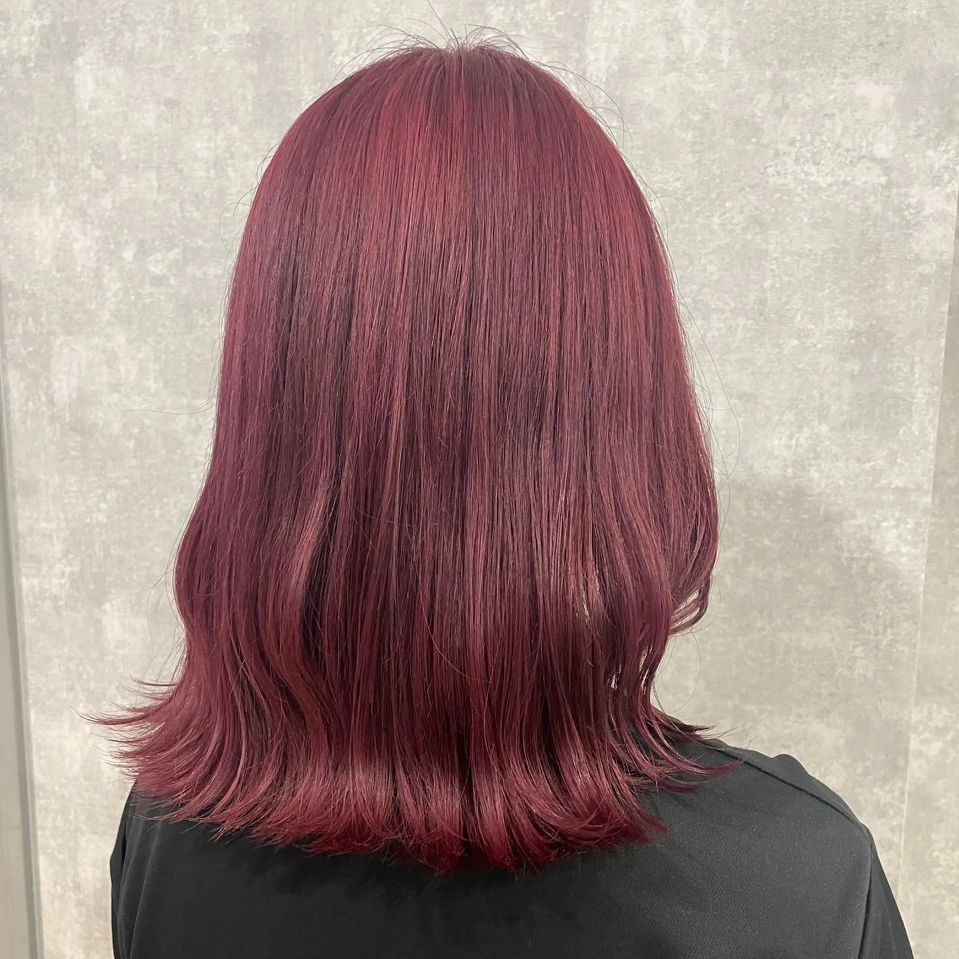 ミディアム カラー カット ヘアカラー トリートメント レイヤー ハイトーン/YUTOのヘアスタイル