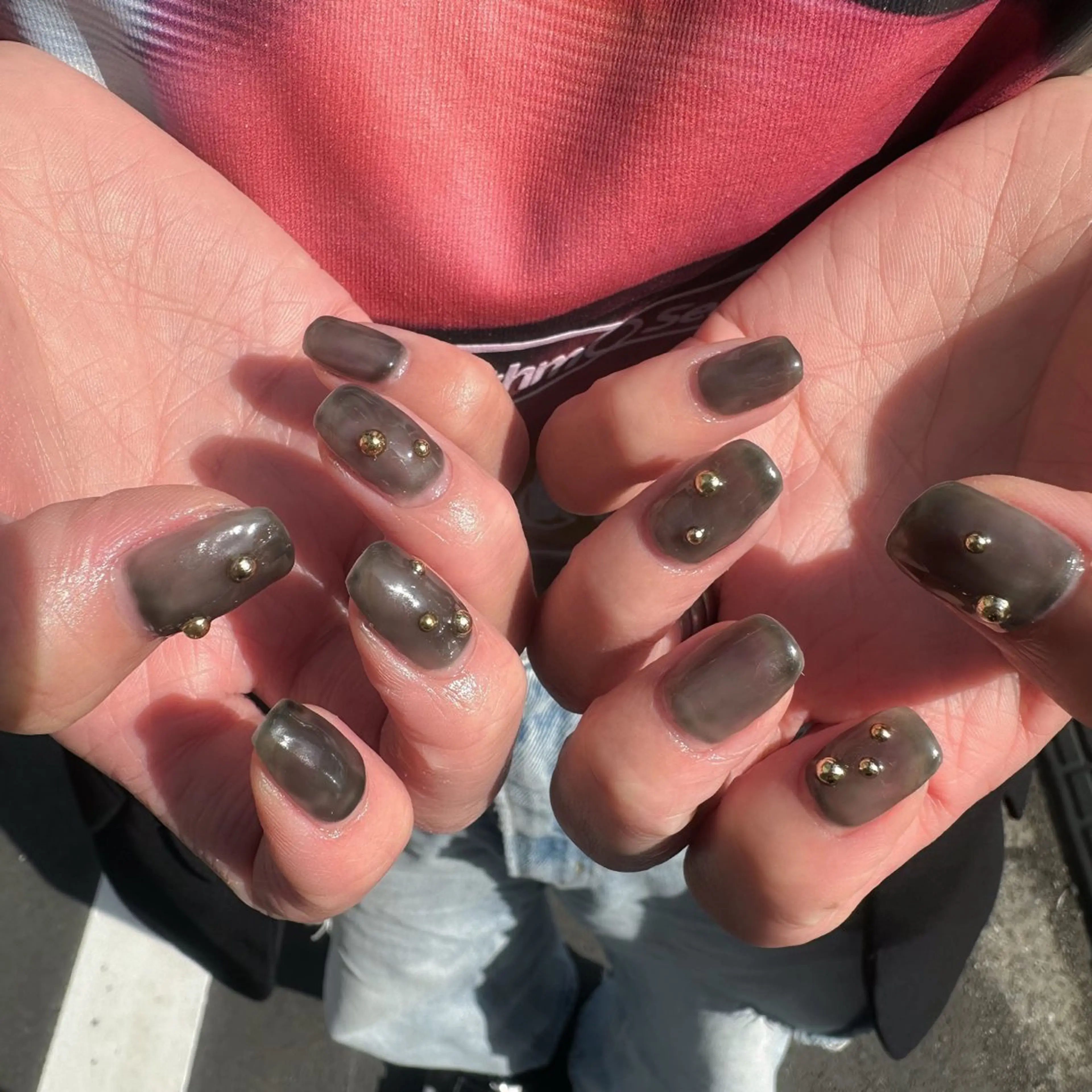 ネイル ワンカラーネイル ハンドネイル Manamǐ 個性派のネイルデザイン