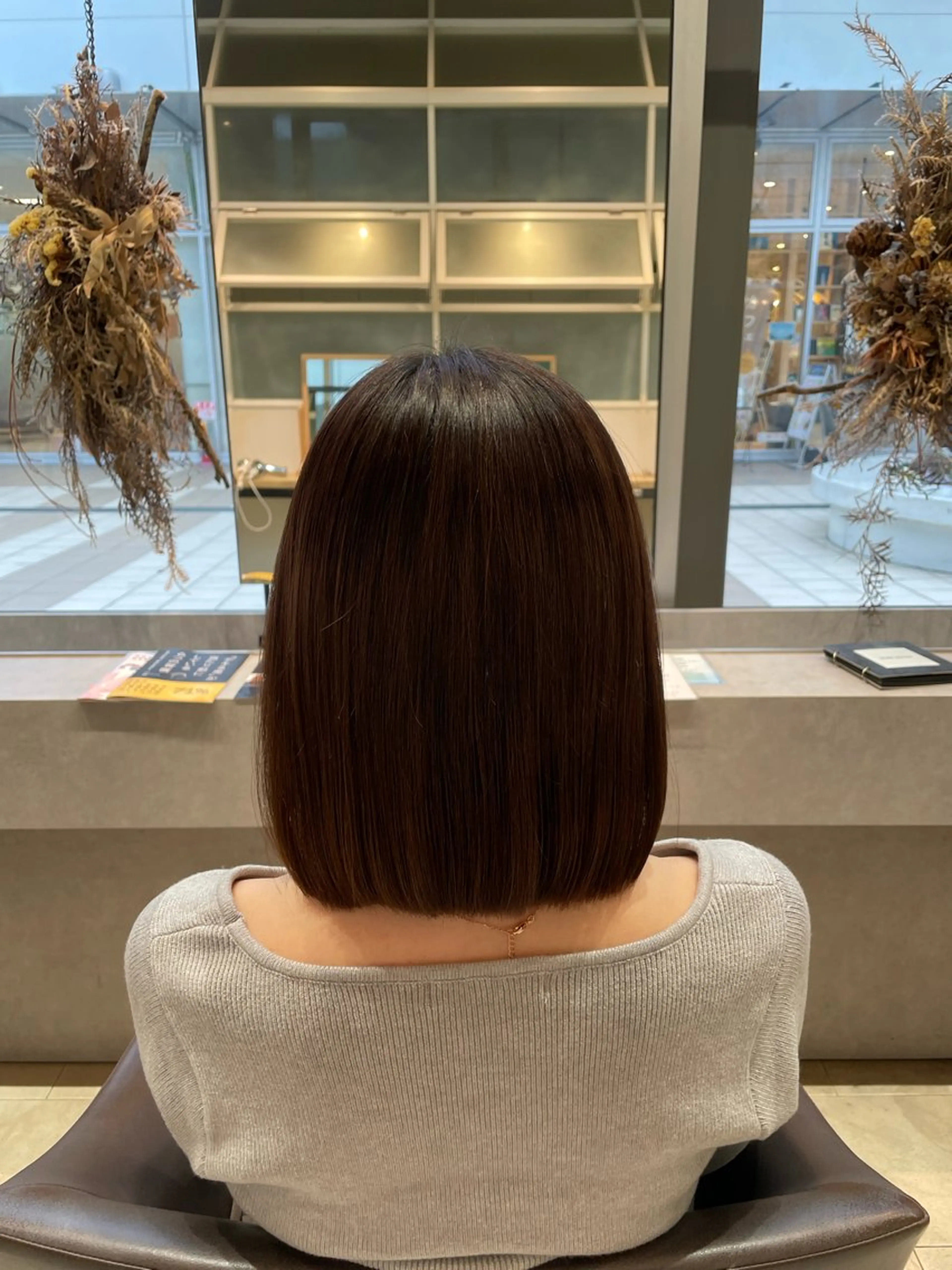 ショート カット ヘアカラー レイヤーカット /momocaのヘアスタイル