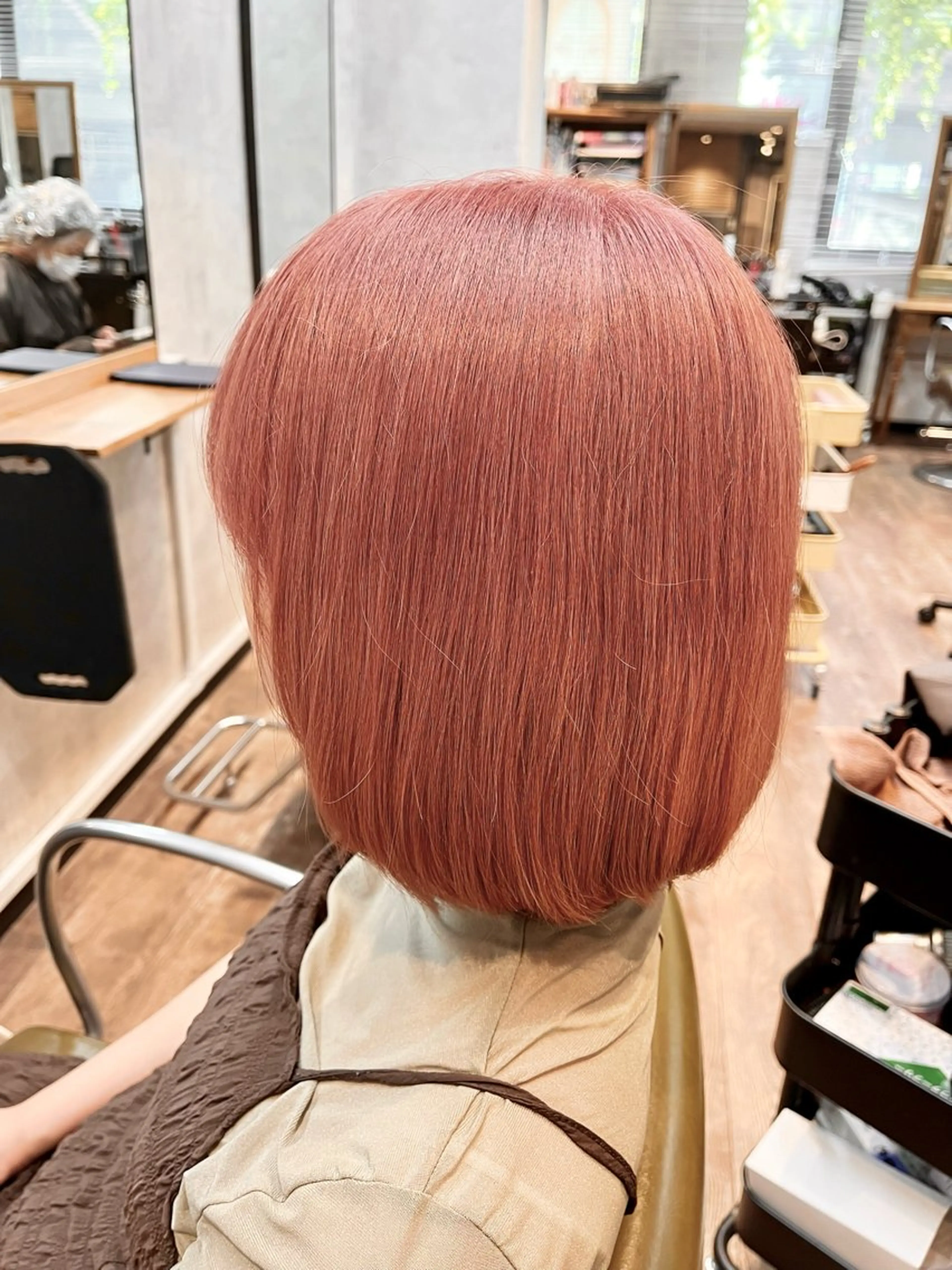 ミディアム カラー ピンクカラー カット トリートメント 松井 敬太郎のヘアスタイル