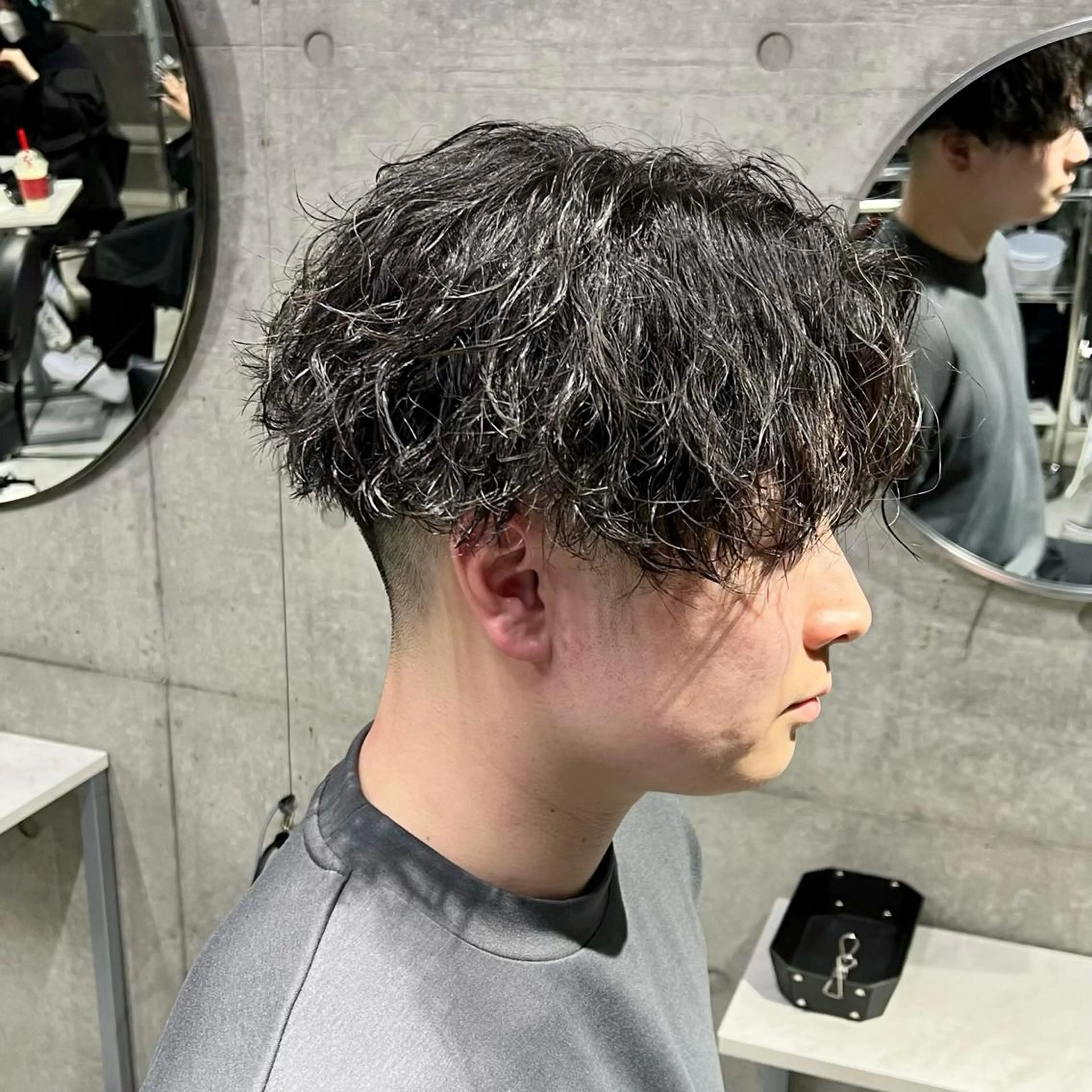 ショート パーマ メンズ センターパート メンズパーマ メンズツイストパーマ ツイストパーマ カット パーマ 藤井優大 店舗異動しましたのその他イメージ