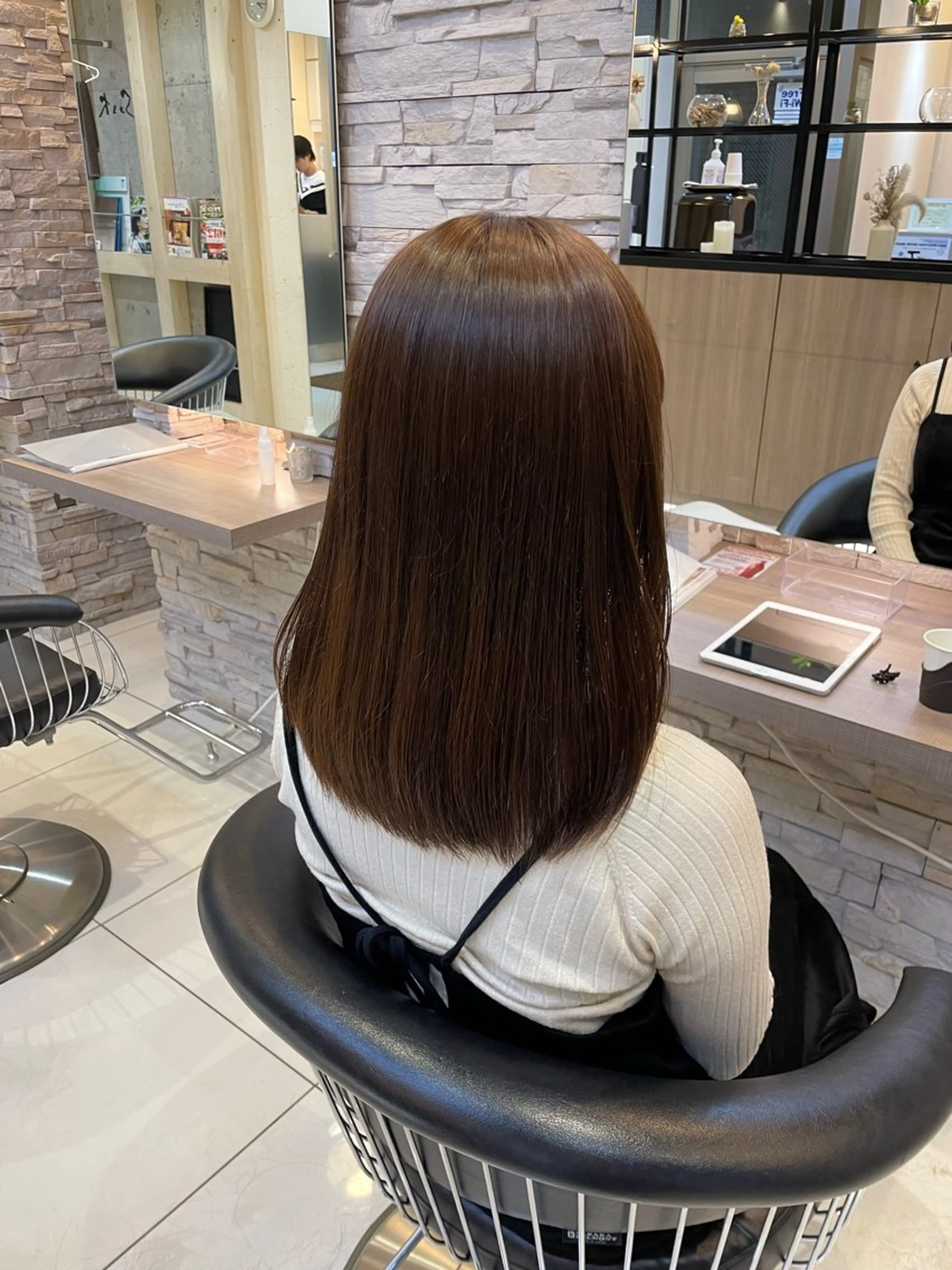 セミロング mao♡ベージュ/ 顔周りカットのヘアスタイル