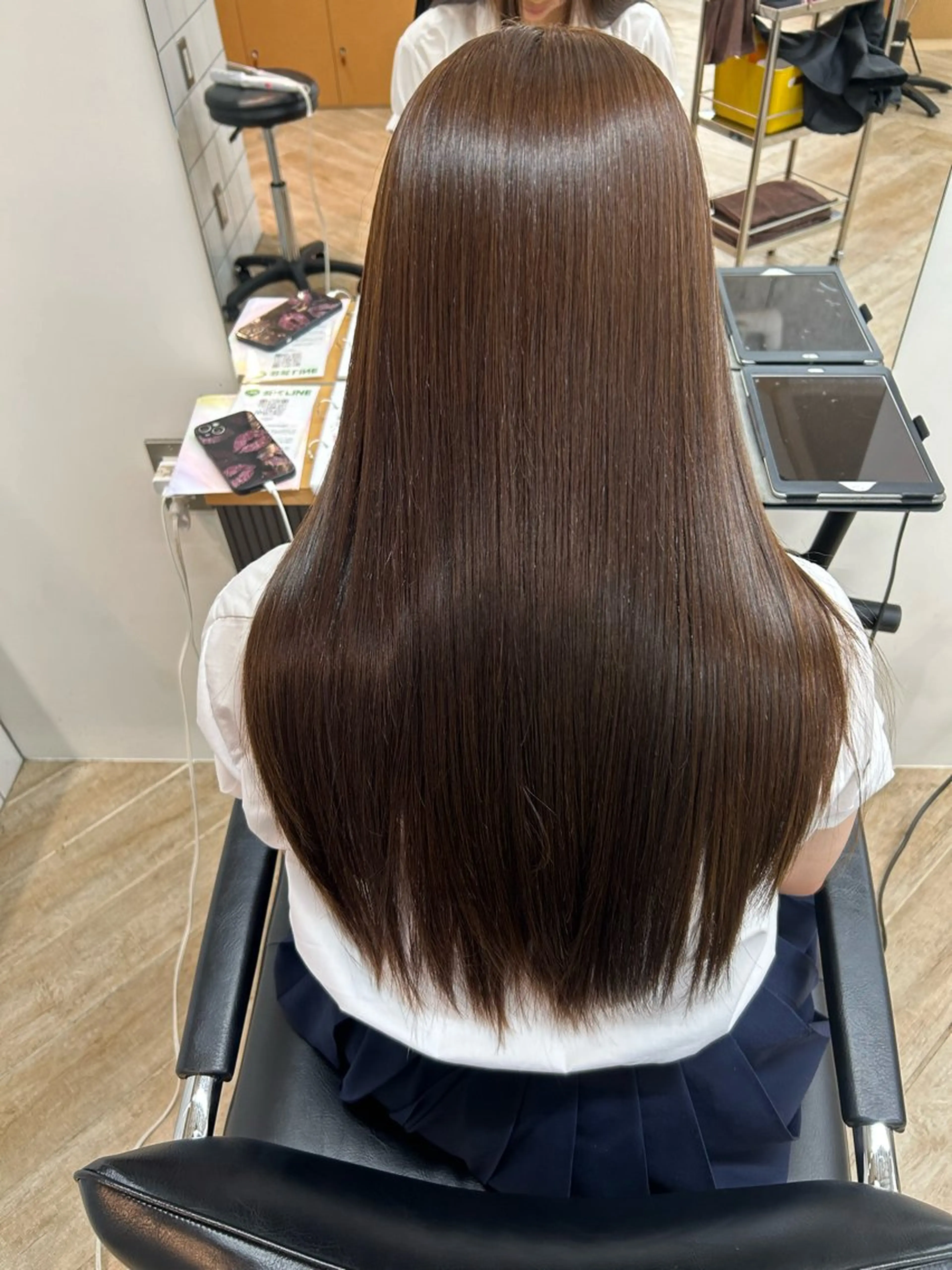 ロング カラー ベージュカラー ブリーチ ベージュ/ダブルカラ ー/新潟駅/青柳萌果のヘアスタイル