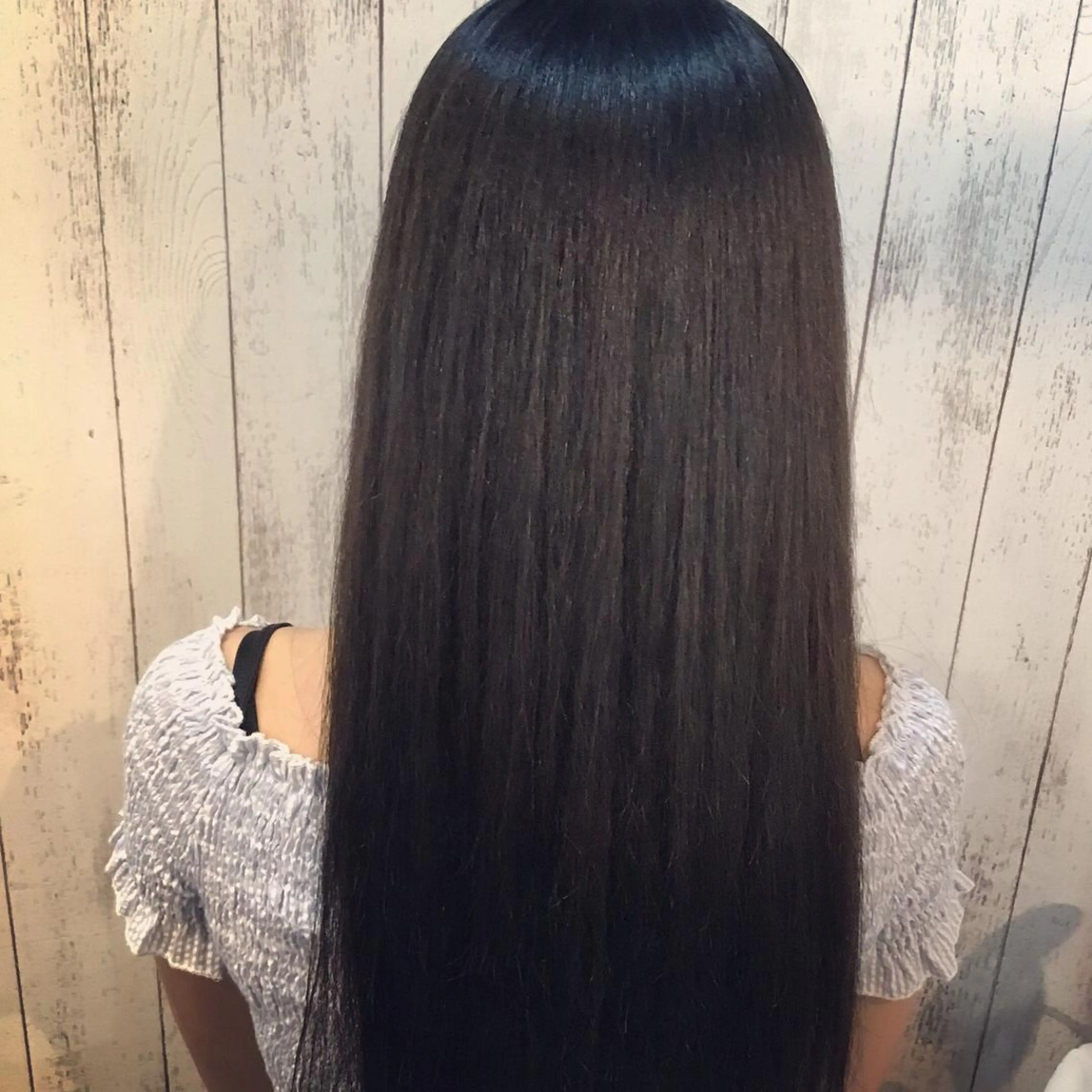 ロング カラー パーマ embrace エンブレイスのヘアスタイル