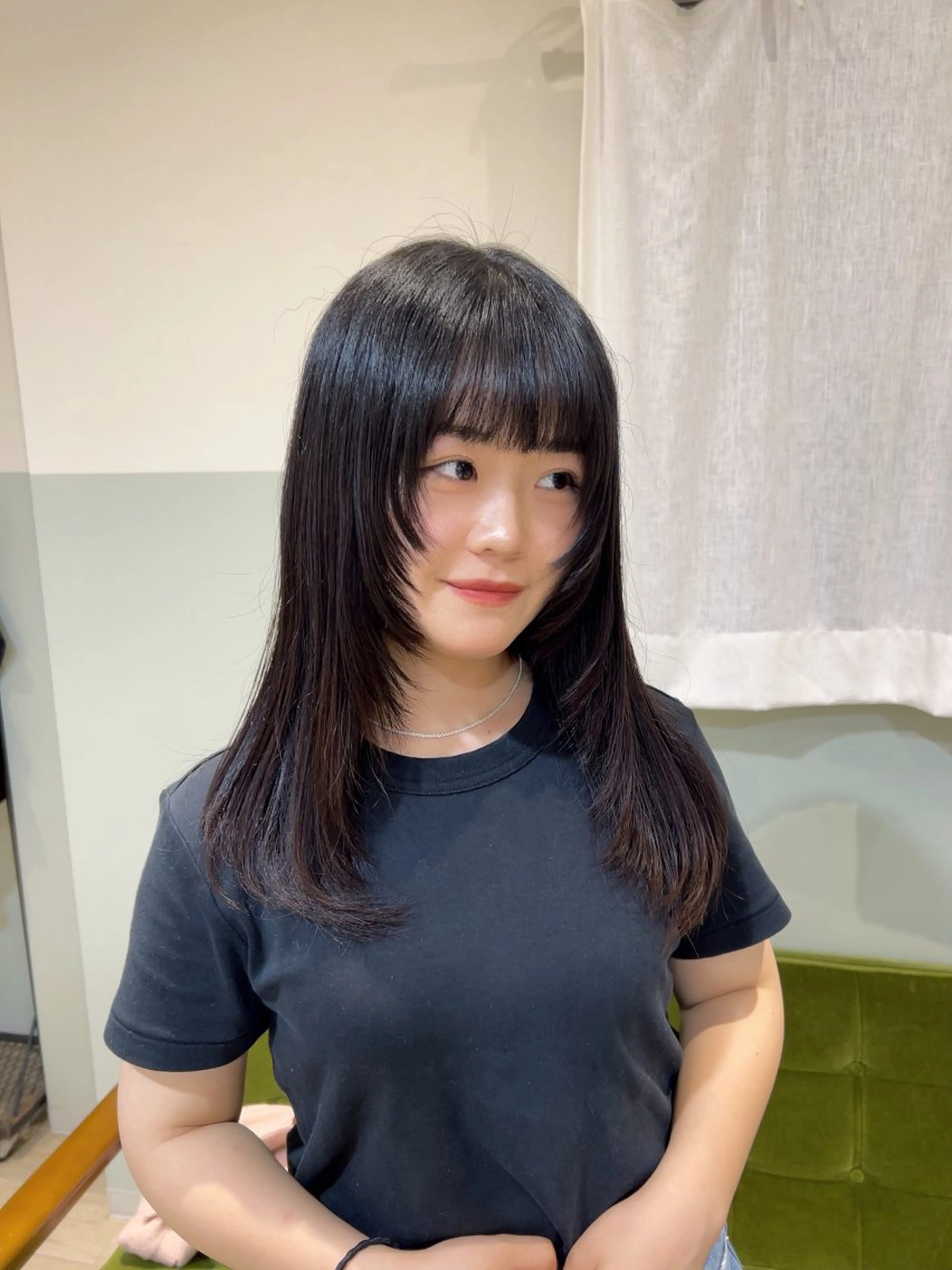 セミロング 💞艶モテ髪✨ MOENA💞のヘアスタイル