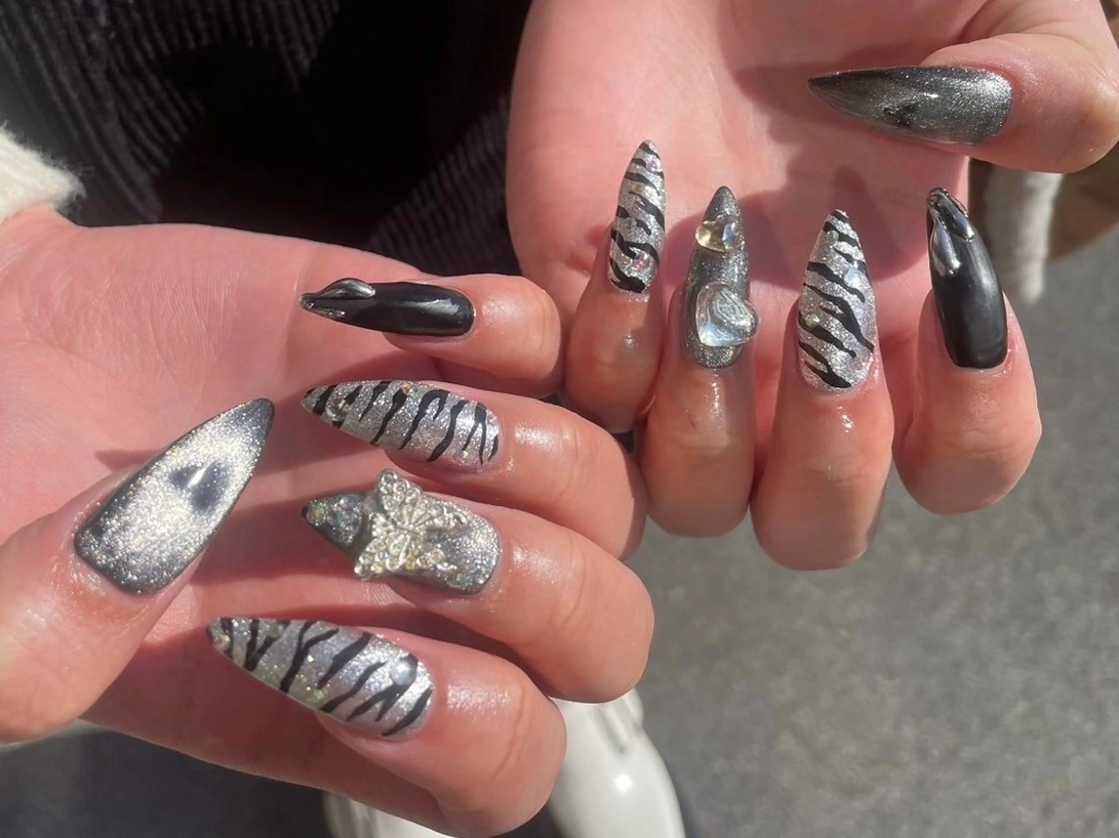 ネイル カネマル ユウナのネイルデザイン